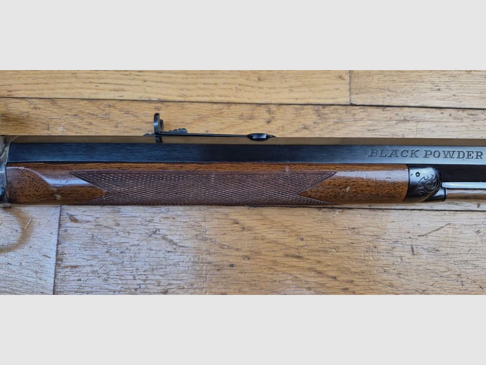 Zeer mooie reproductie van het precisiegeweer Edwin Wesson – Model uit 1845/49 – Kal. .50 – Italiaanse fabricage Moffra di Mainardi voor Hege in Duitsland – Zwartkruitwapen bekend om zijn precisie op lange afstand – Zeer mooie afwerking – Jaspage bij 90% – Hout in uitstekende staat – Zeer mooie loop – Uitstekende mechanica – Wapen uit 1978 – Prachtig en zeldzaam in de wereld van zwartkruit – TBE++, afbeelding 7 van 39