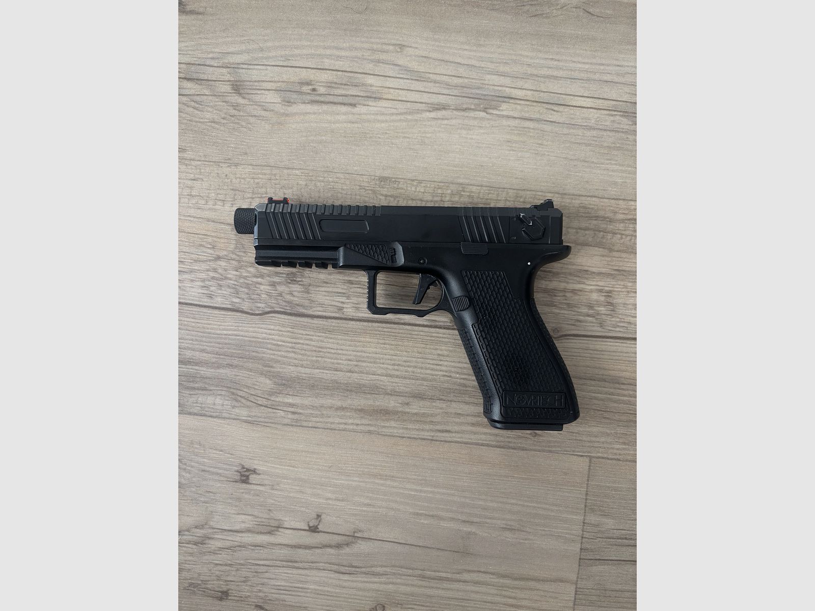 Novritsch SSE18 Airsoft-Pistole | Guter Zustand | Gebraucht, Bild 3 von 4