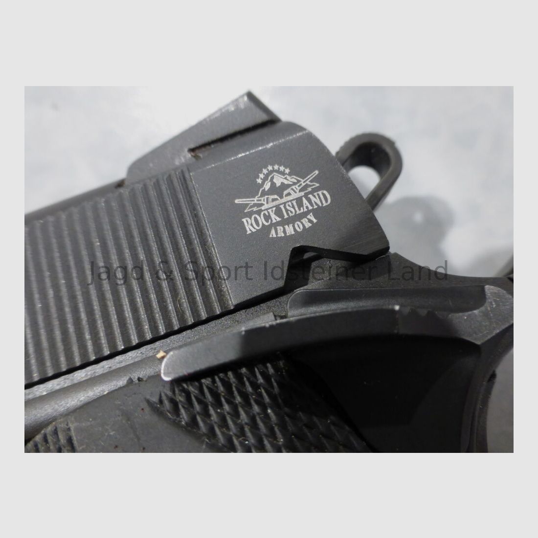 Rock Island Armory 1911