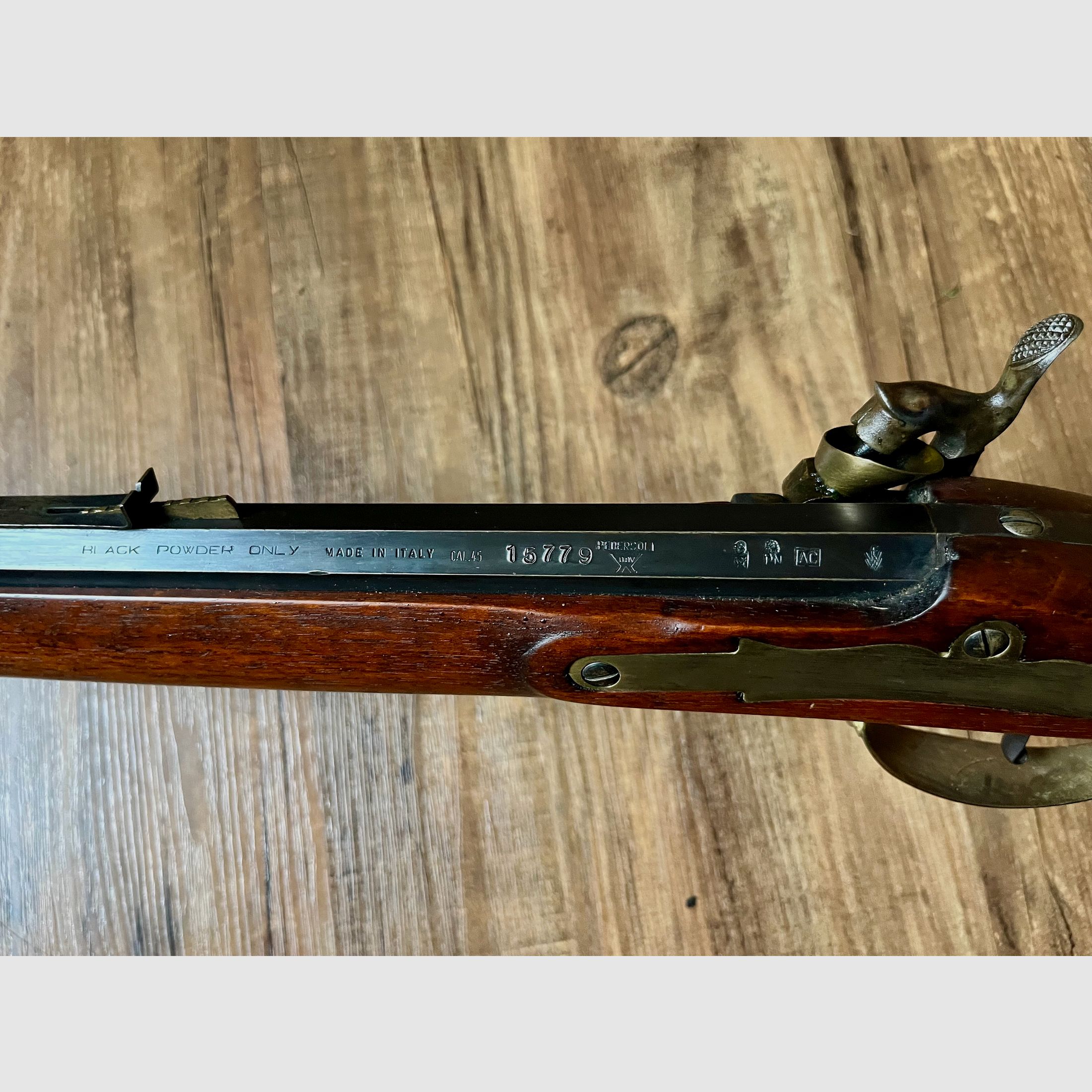 Rifle Pennsylvania Pedersoli Cal. 45 Rifle de percusión de carga por la boca