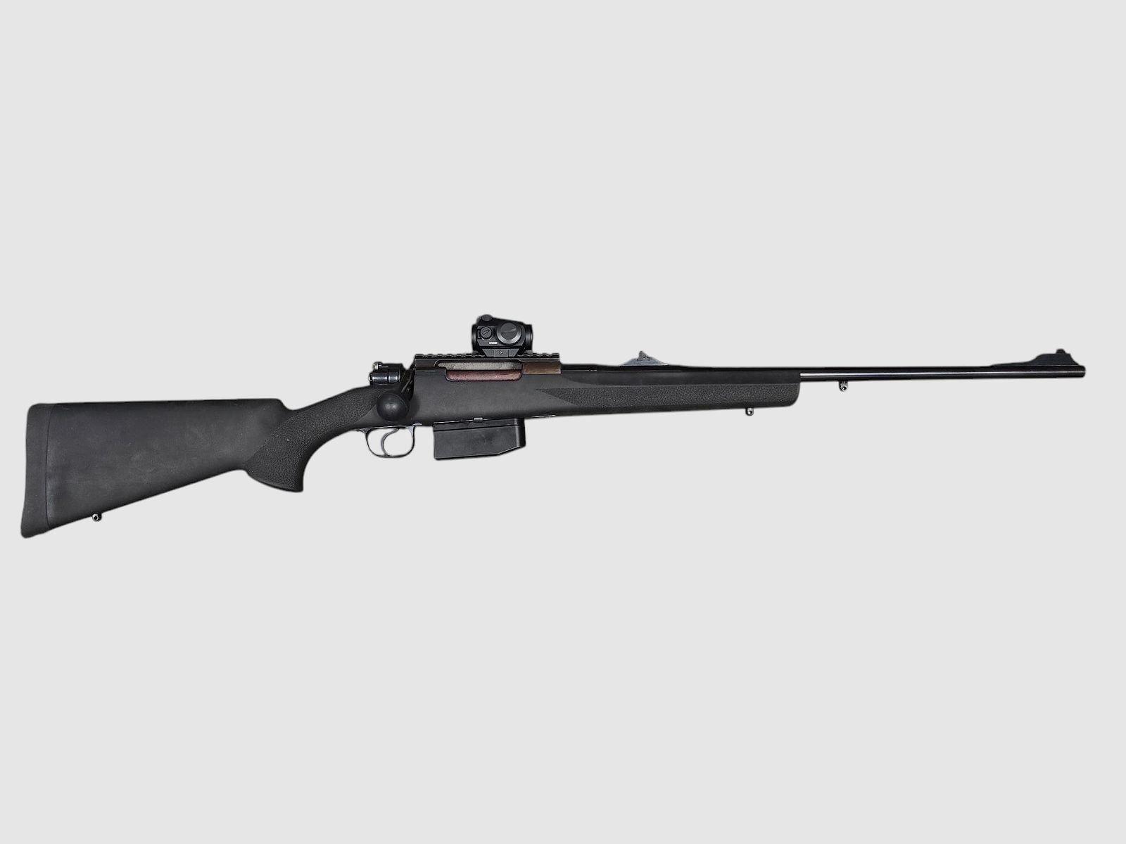 K98 System mit offener Visierung in Hogue Schaft mit entnehmbaren 5 Schuss Magazin und Schacht von Vortex, Timney Tuningtrigger