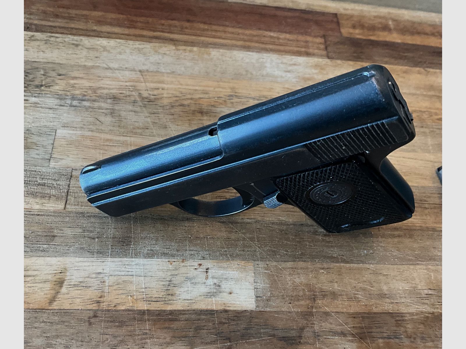 Walther Modell 9