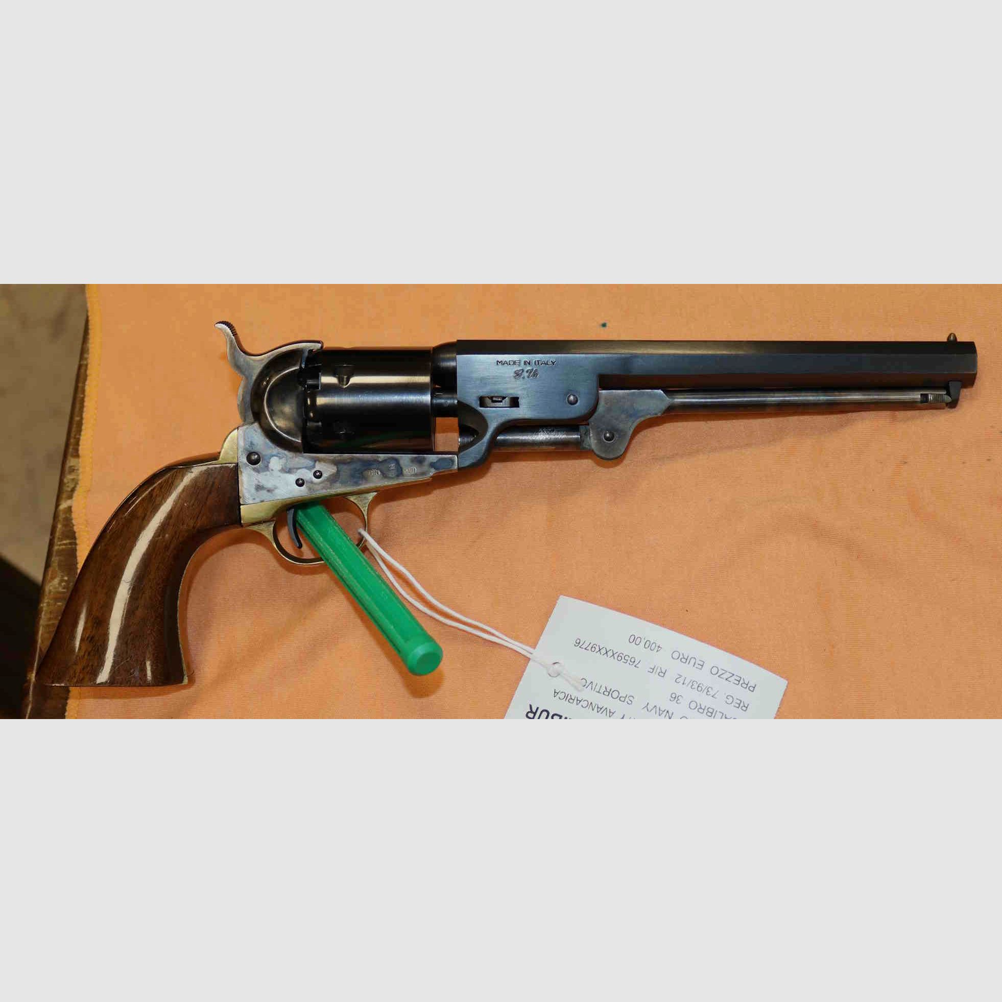 Revolver Nachbildung Vorderlader Uberti Modell Navy Kaliber 36 Sportlich, Bild 6 von 9