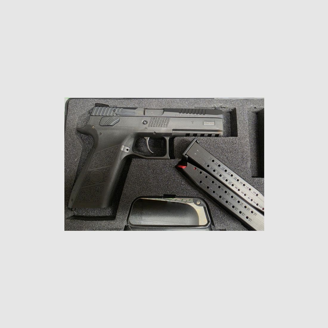 CZ P-09 F