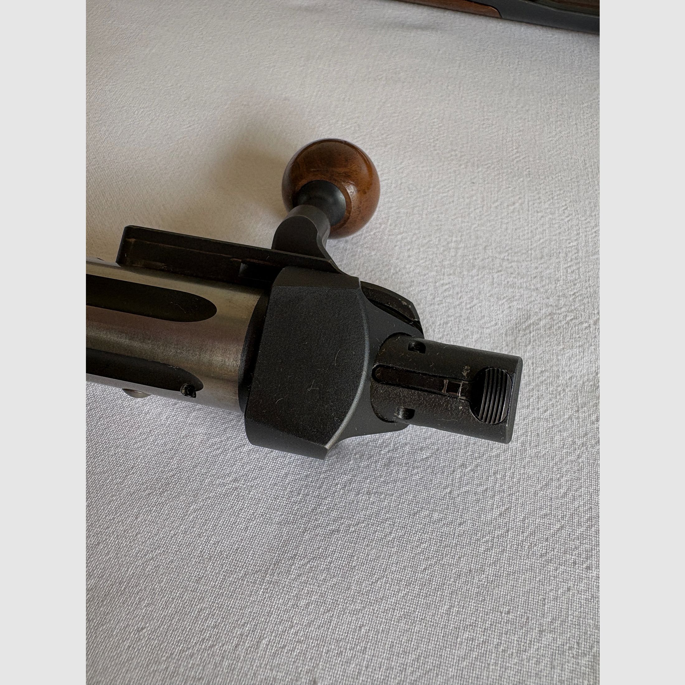 Action en acier HM Calibre .30-06 Springfield – avec 2 chargeurs