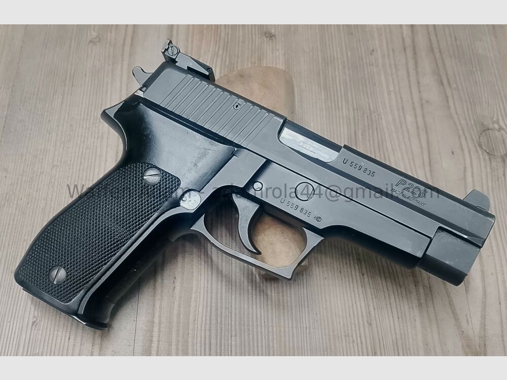 SIG Sauer P226