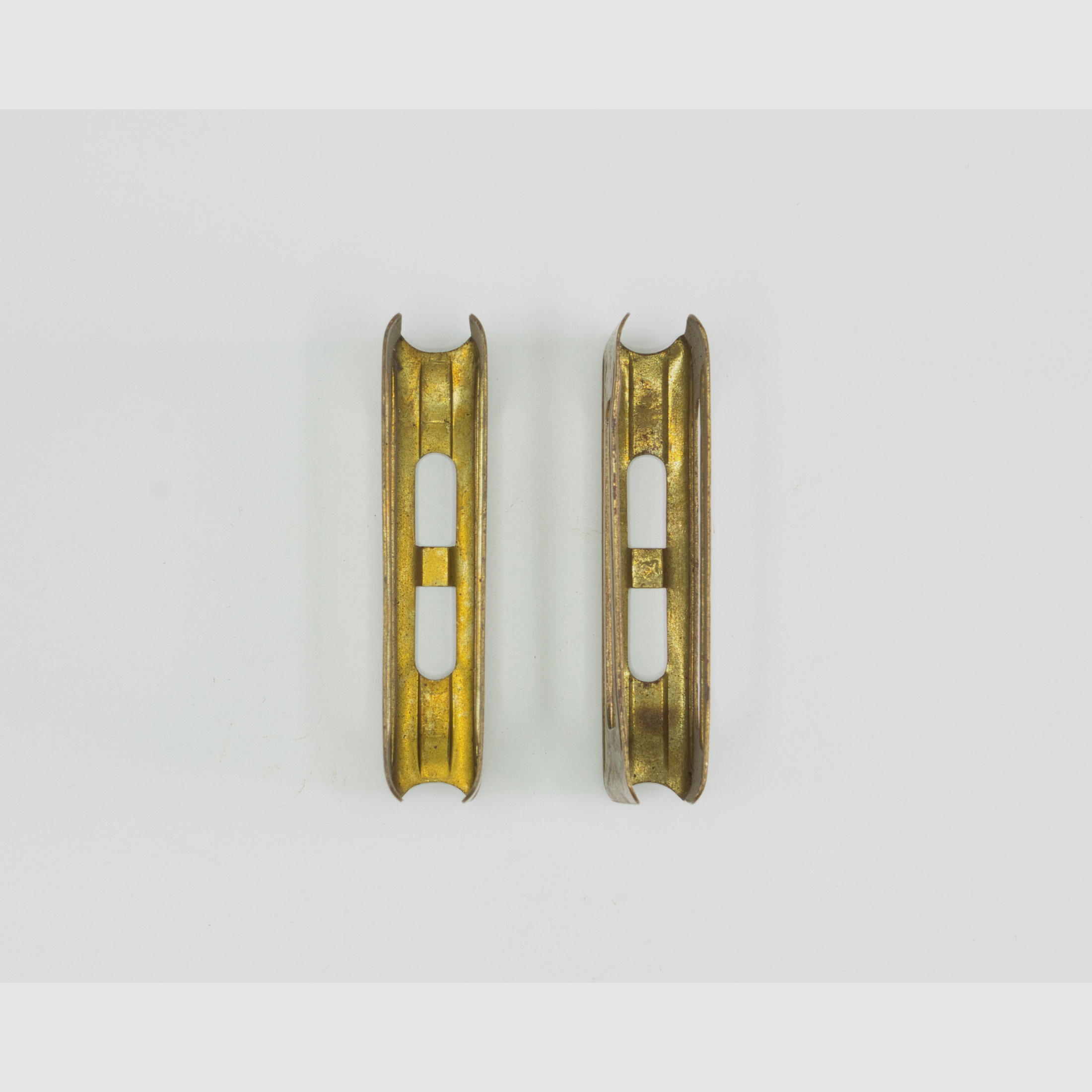 2 Stück original Ladestreifen / Laderahmen für Carcano 6,5 x 52