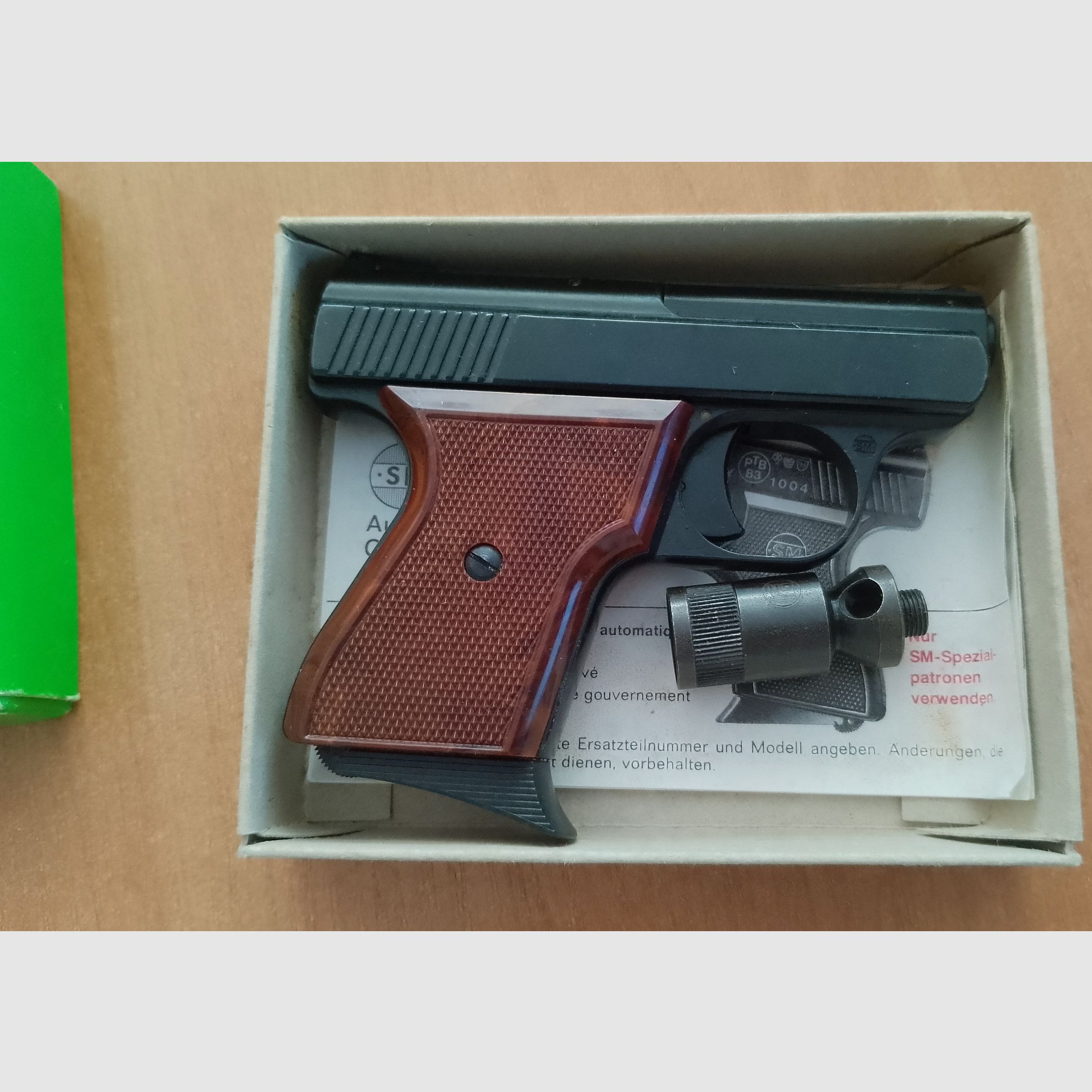 Alte Rhöner SM 15 Kal. 8 mm Knall im PTB 83/2 mit Verpackung!