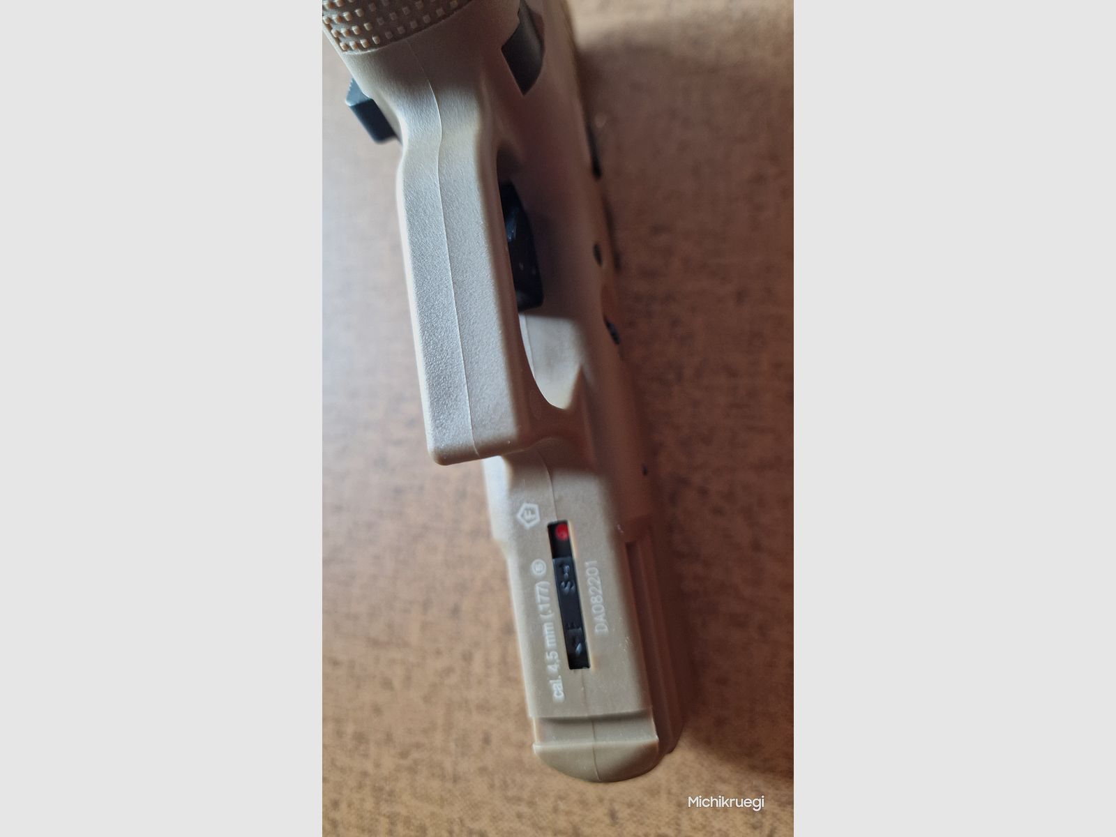 GLOCK 19X , Co2 , Blowback