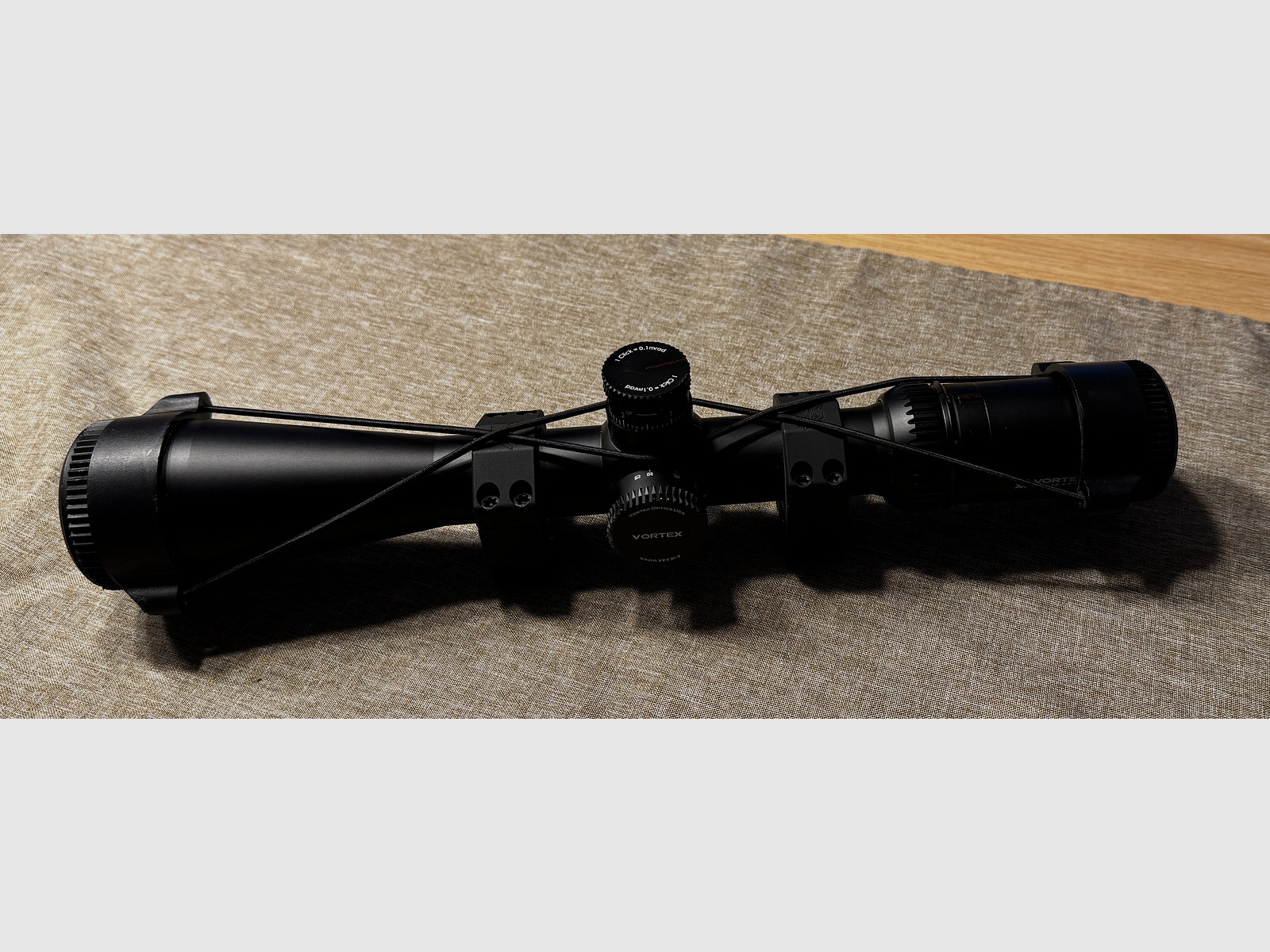 Vortex Viper HS-T 4-16x44 VMR-1 MRAD + Precision Matched Rings 32mm