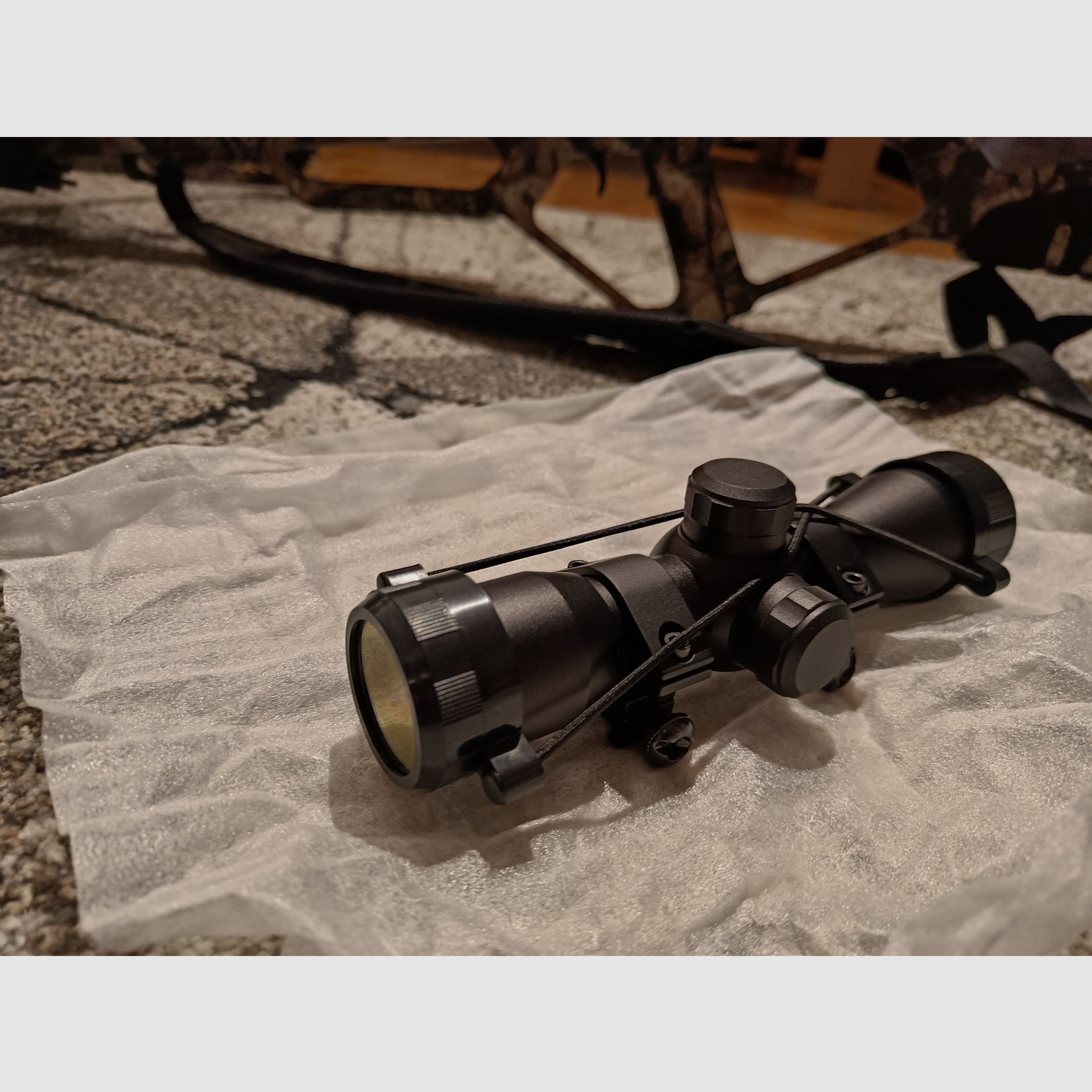 Man Kung Compound Armbrust Fighter XB86 185lbs, 370fps + TASCHE & ZUBEHÖR 