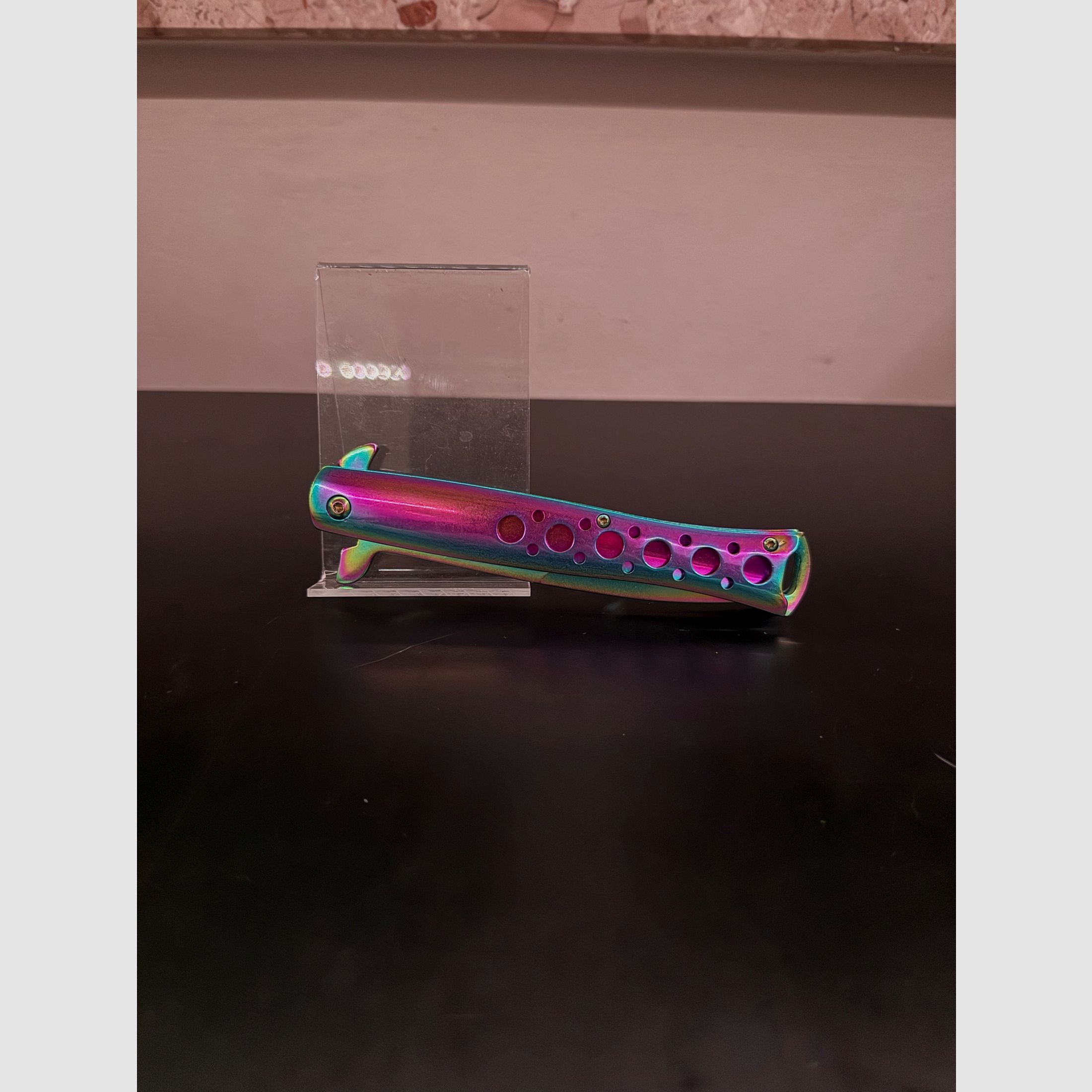 One-handed knife (Rainbow), image 3 of 3