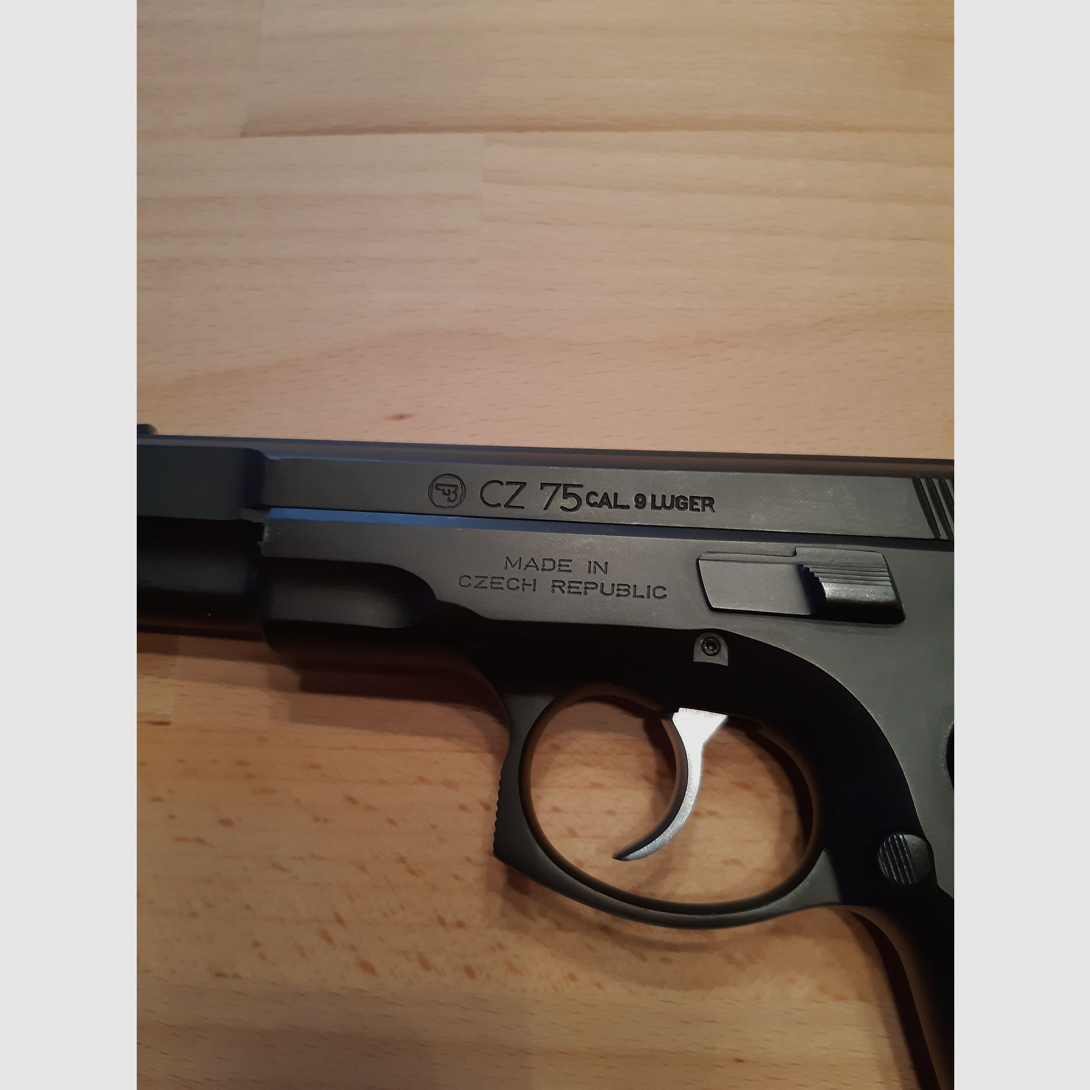 BRÜNNER CZ  m  75