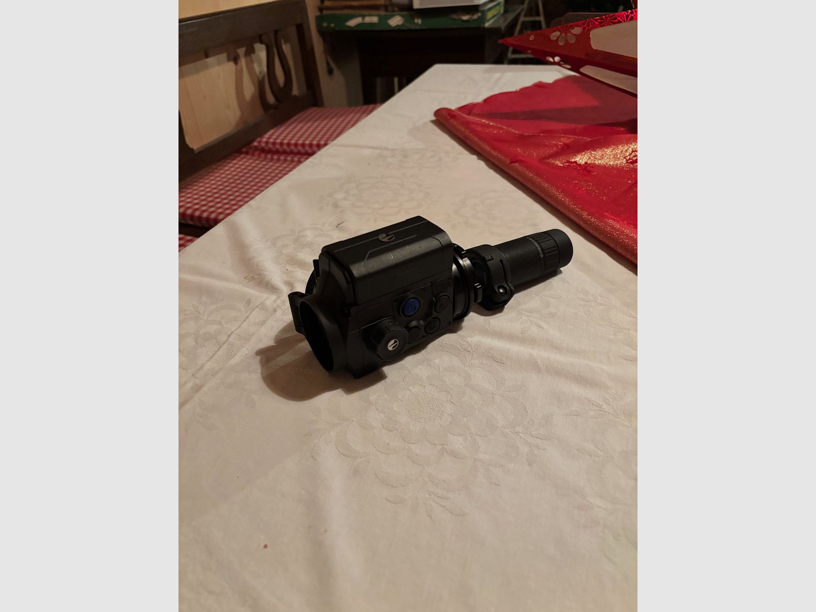 Przedni celownik termowizyjny Pulsar Krypton 2 fxq35, zdjęcie 3 z 4