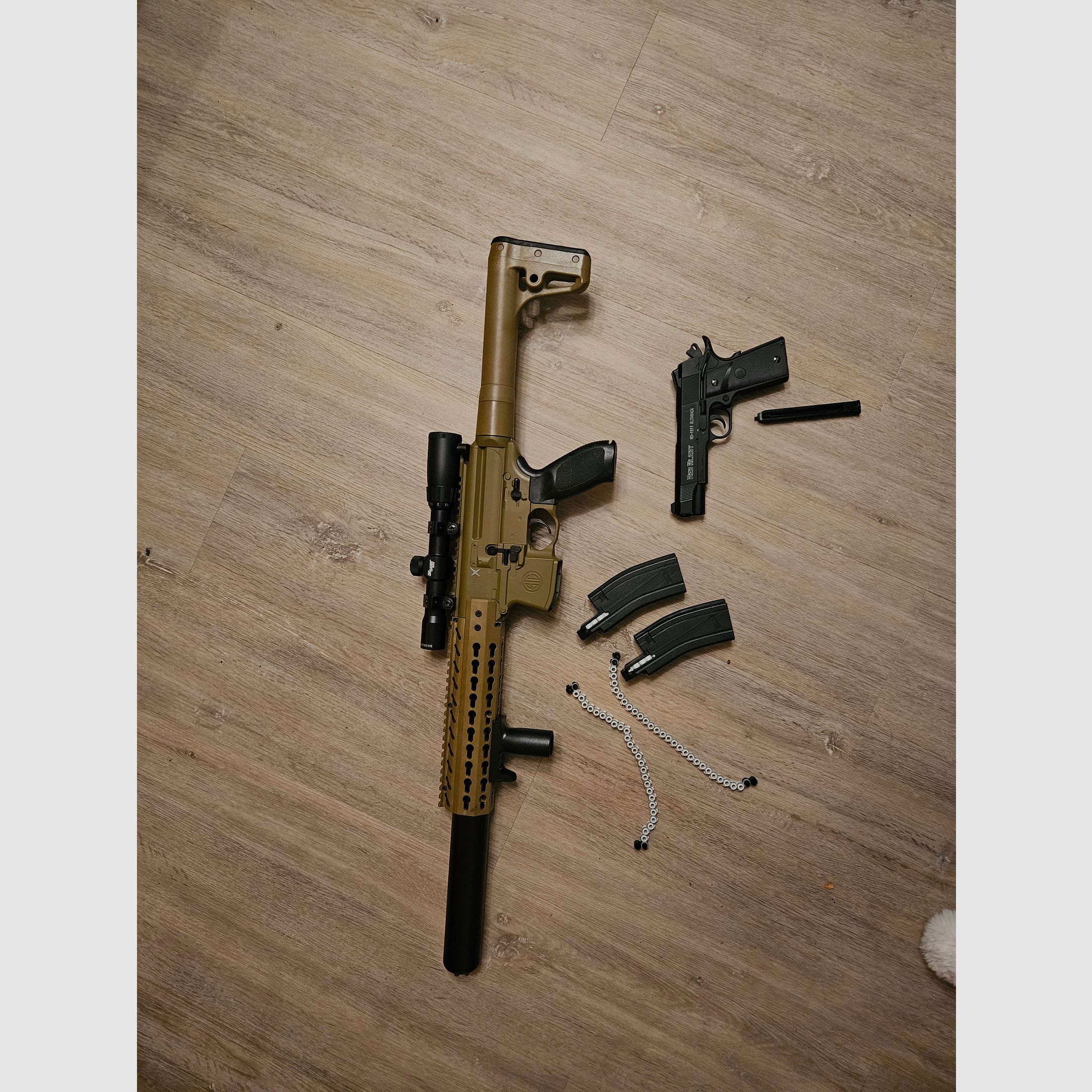 SigSauer MCX CO2 air rifle + Red Alert RF - 1911 CO2 blowback