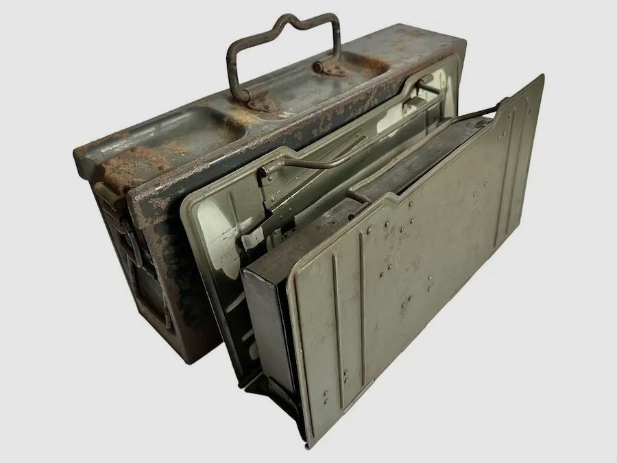 Original Werkzeugkasten MG34/42 