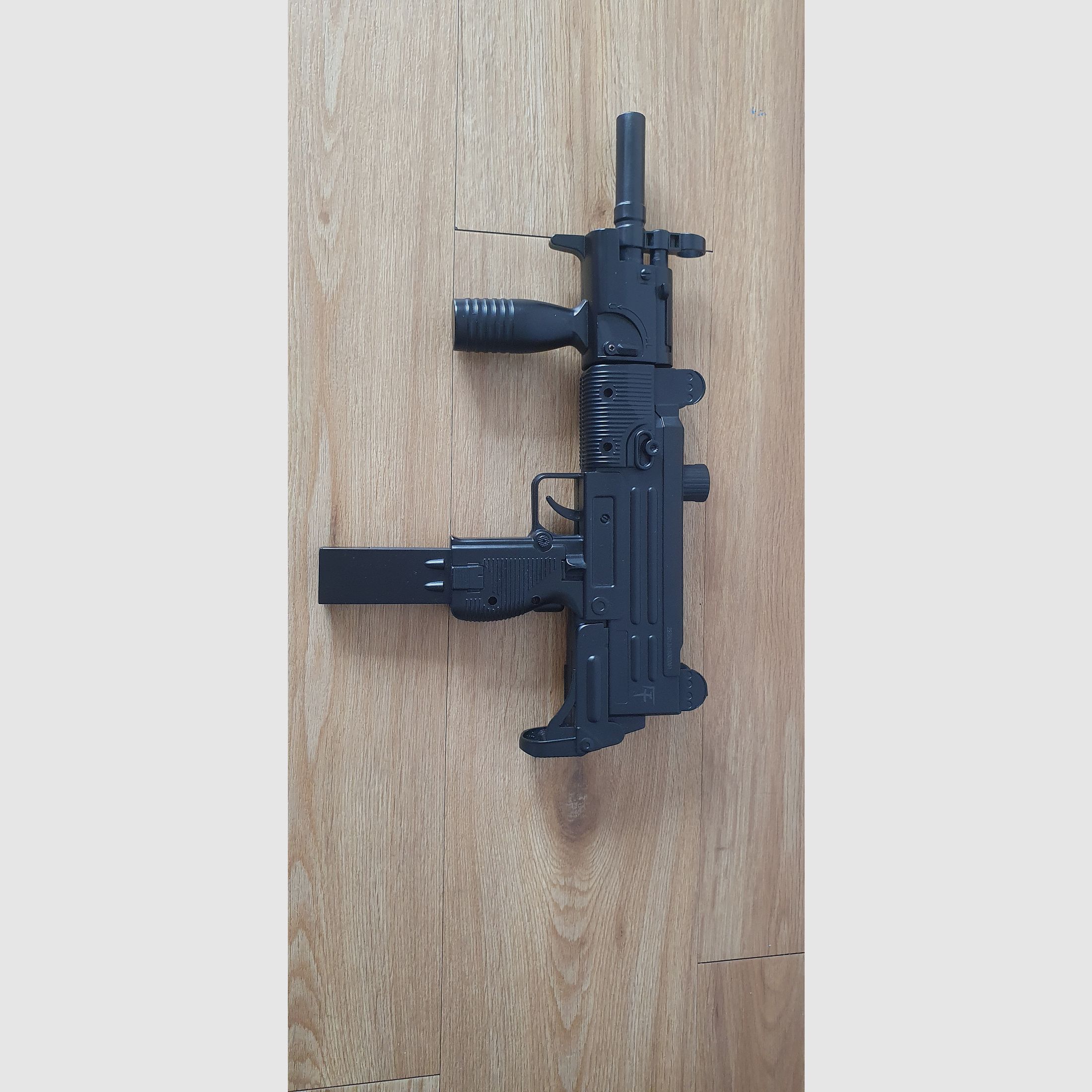 Airsoft Uzi 1 Joule ca Federdruck 