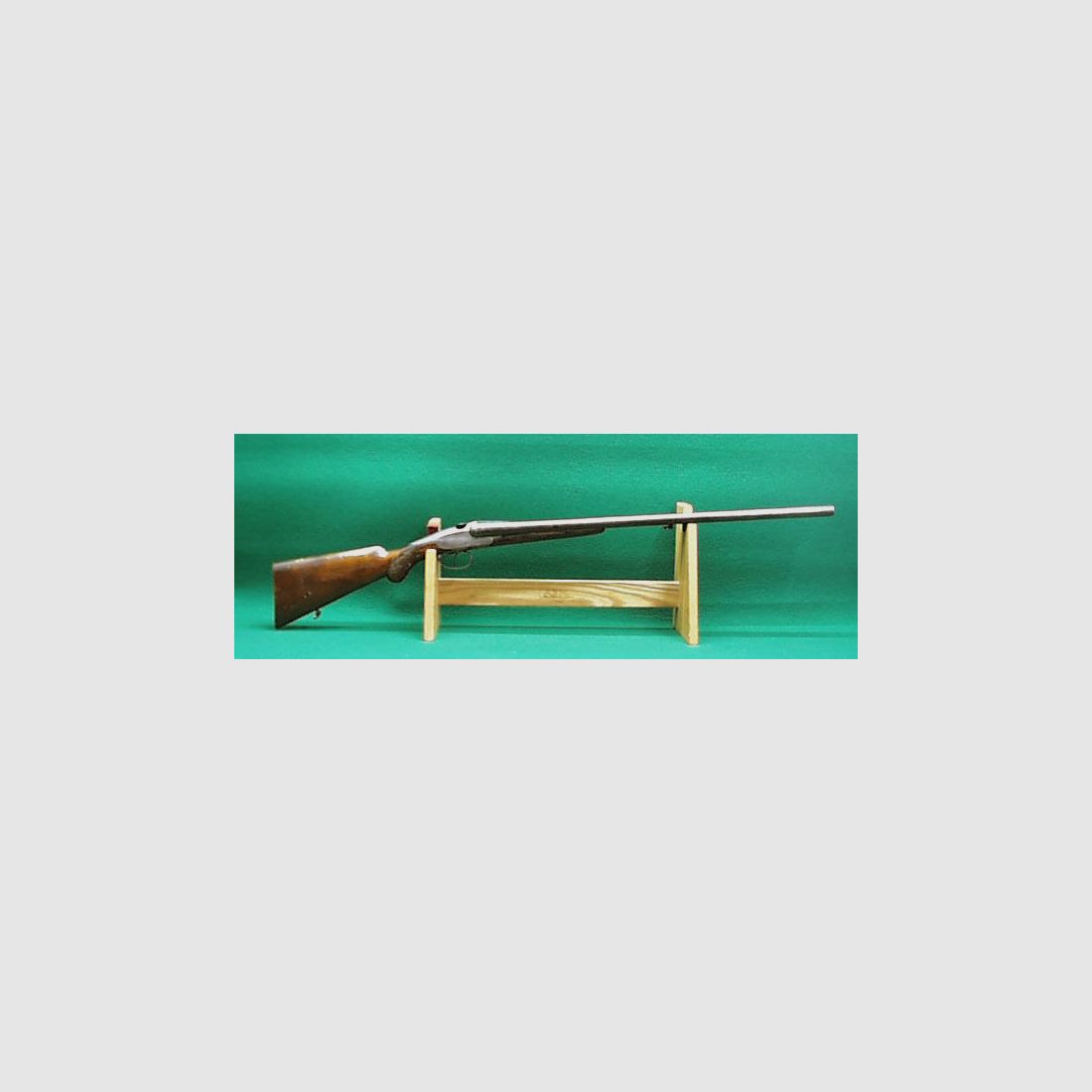 Charlin double-barrel shotgun, sliding lock