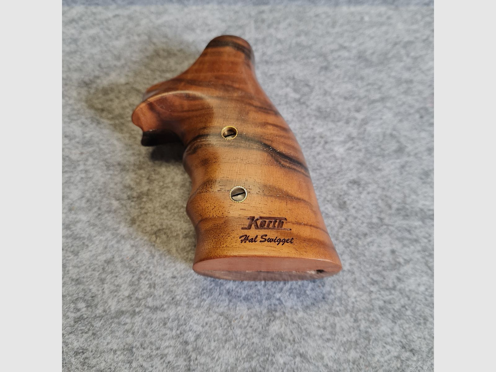 Korth Hal Swigget Revolver Griffschalen