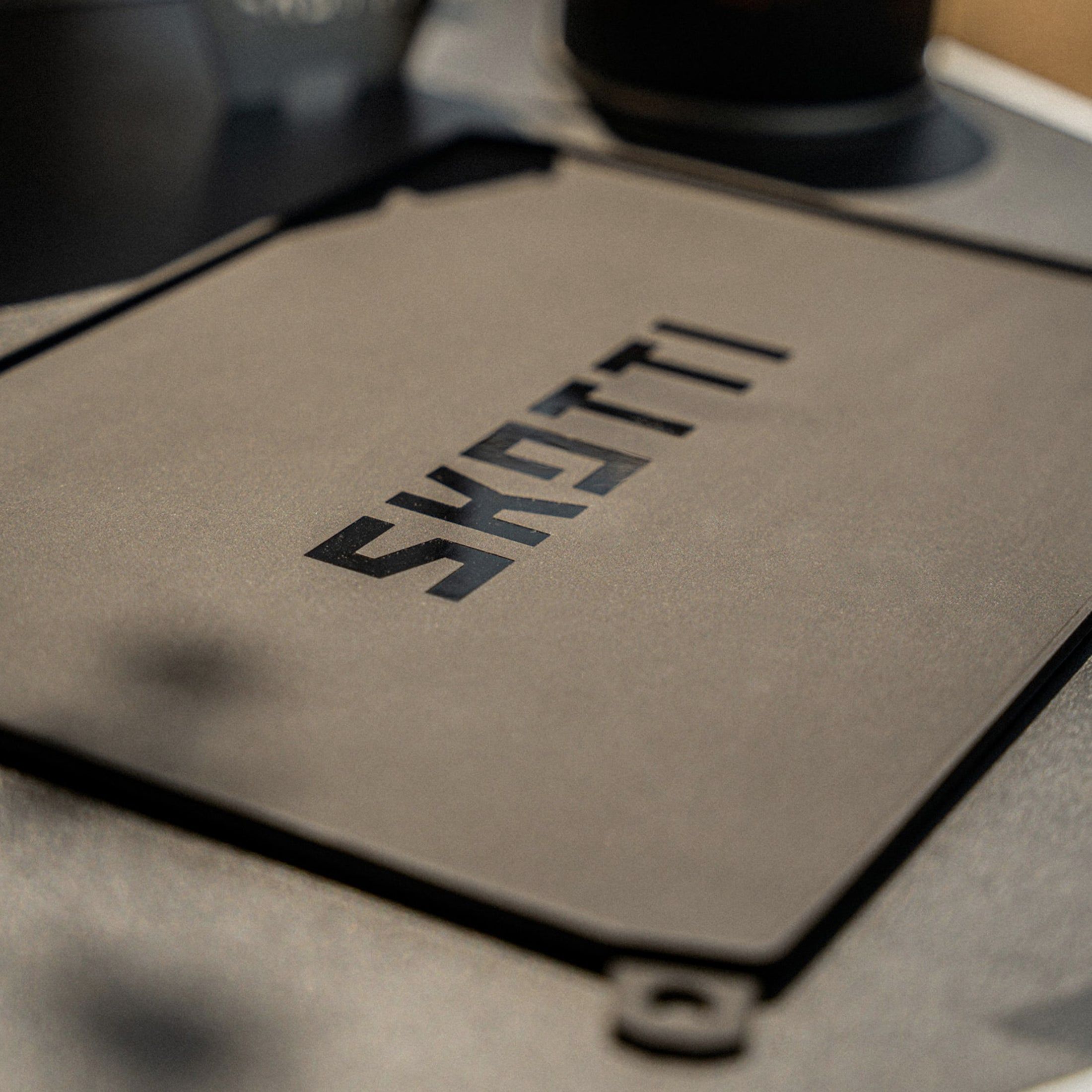 SKOTTI Matt