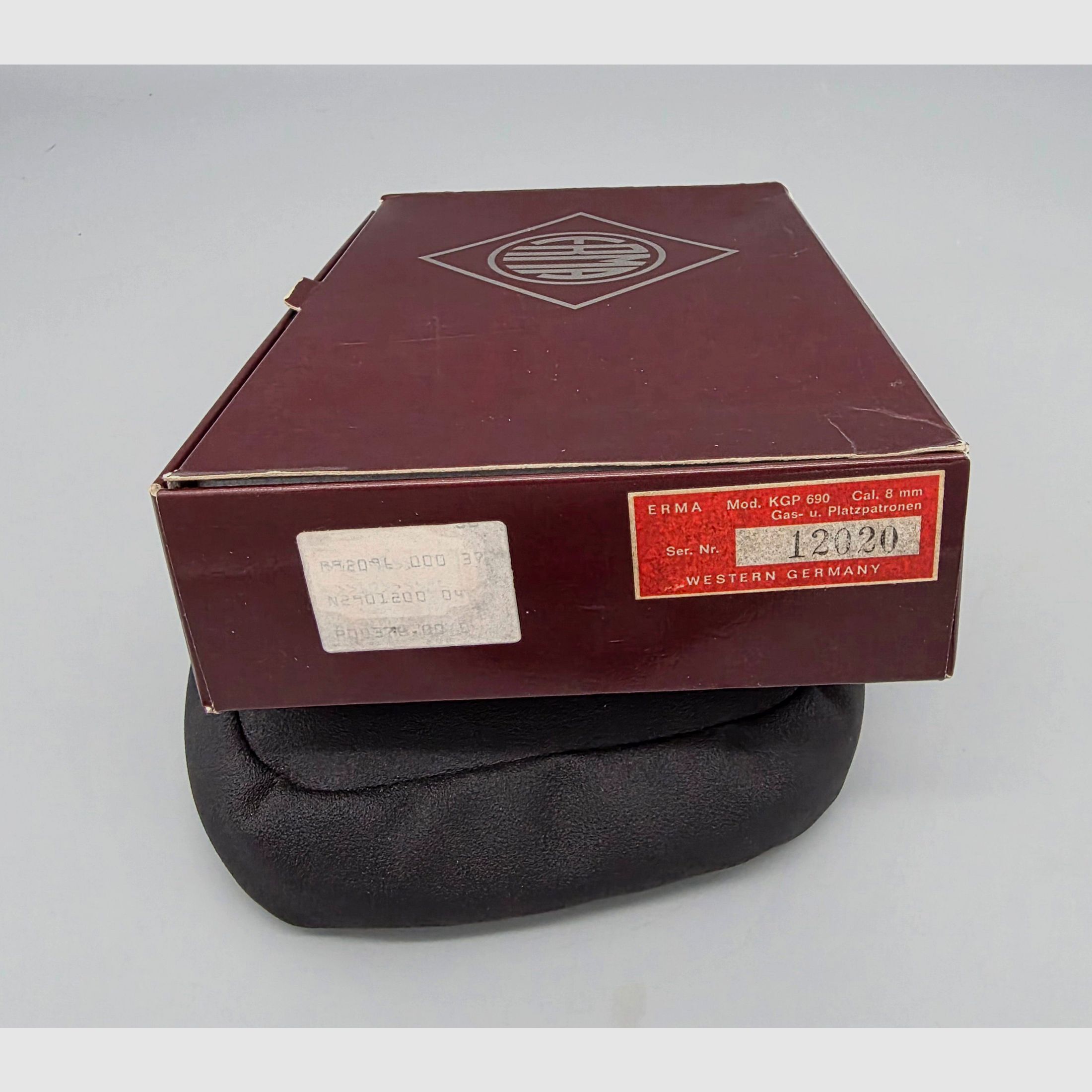 Erma Mod. KGP 690 estado de colección 8mmK P08 pistola de fogueo PTB 402 SRS rara KGP690
