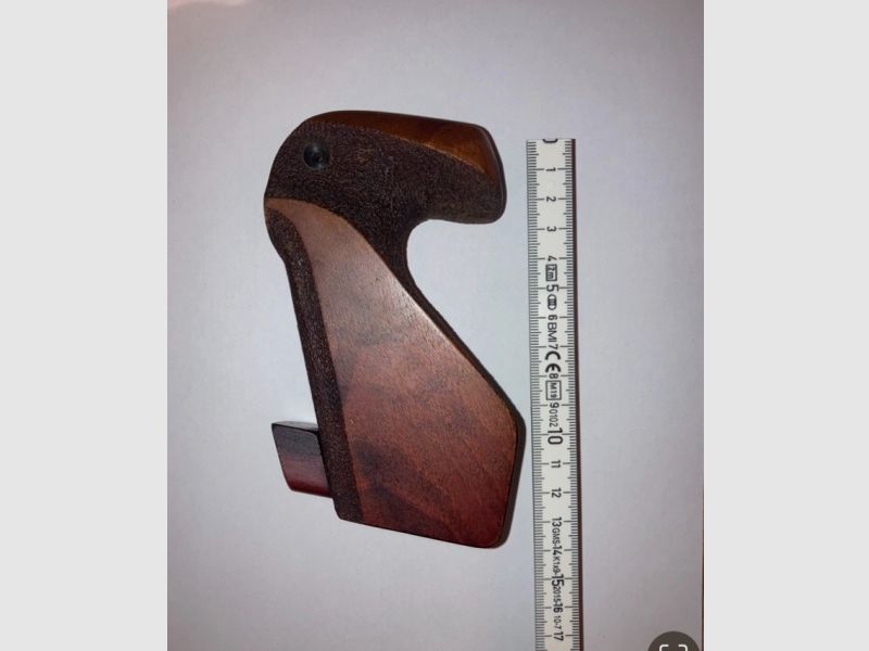 Forme taille M. Probablement adapté pour Walther GSP