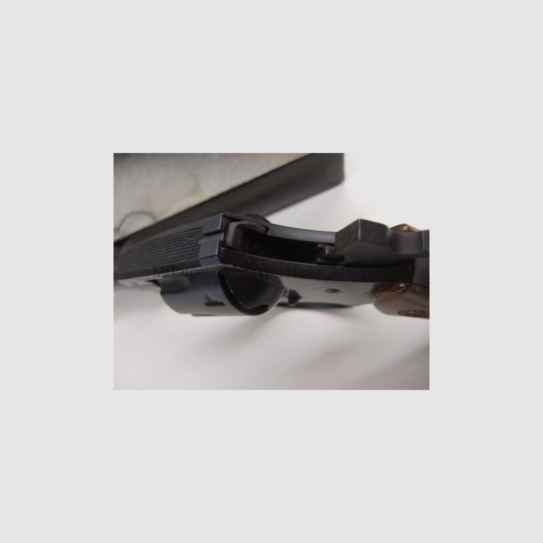 EM-GE Sports Equipment GmbH 323, 6-shot, LIKE NEW, 3"-run, from collection