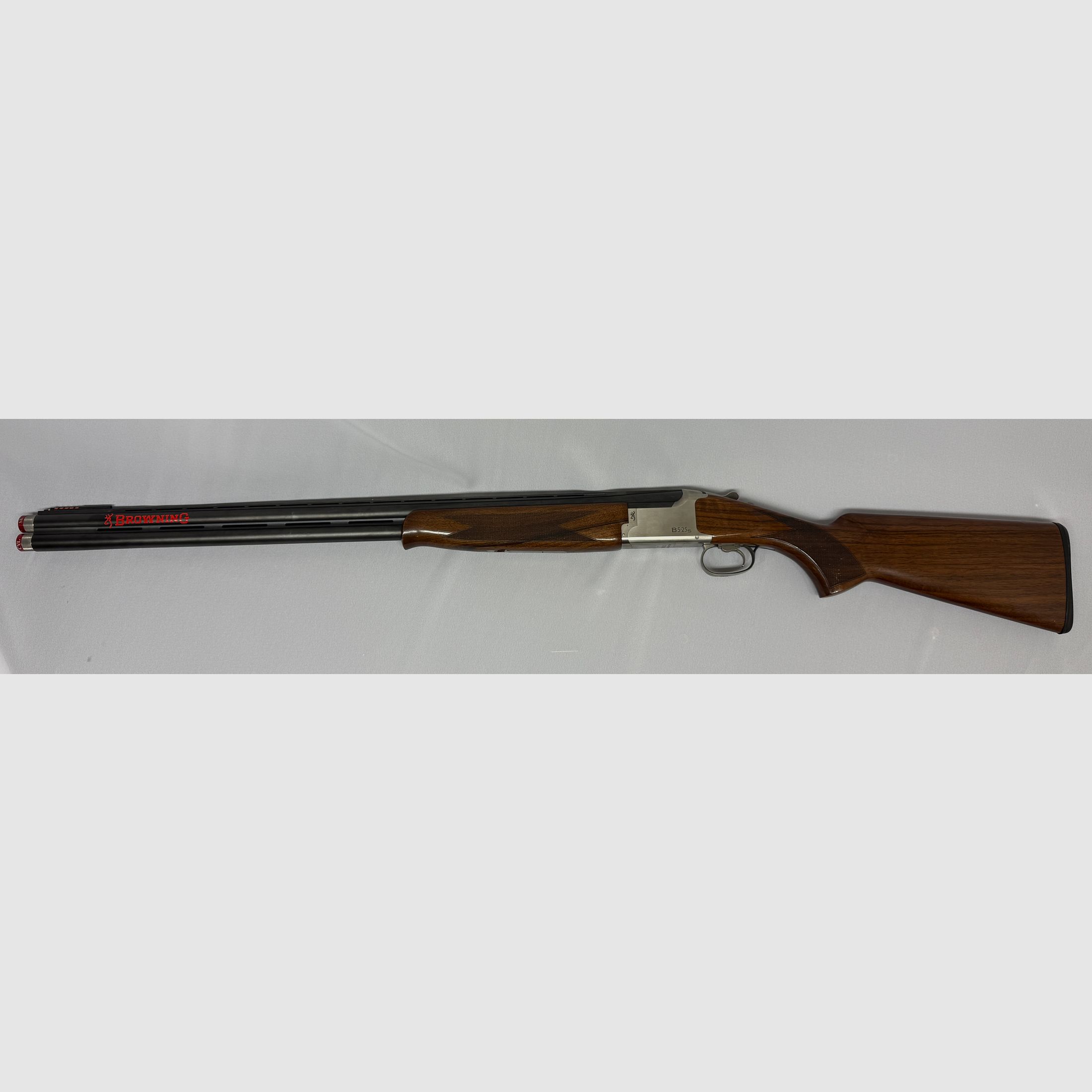 Browning B525 "New Sporter One", calibre 12/76, longitud del cañón 76 cm, chokes intercambiables y garantía