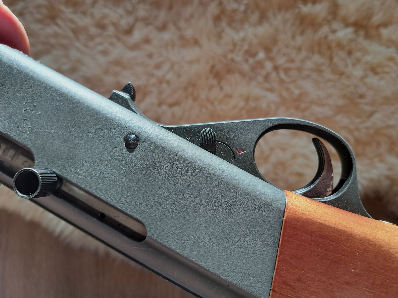 Halbautomatische Kleinkaliber Büchse Anschütz Modell 300 in .22lr 22lfB ohne Magazin (separate Anzeige)