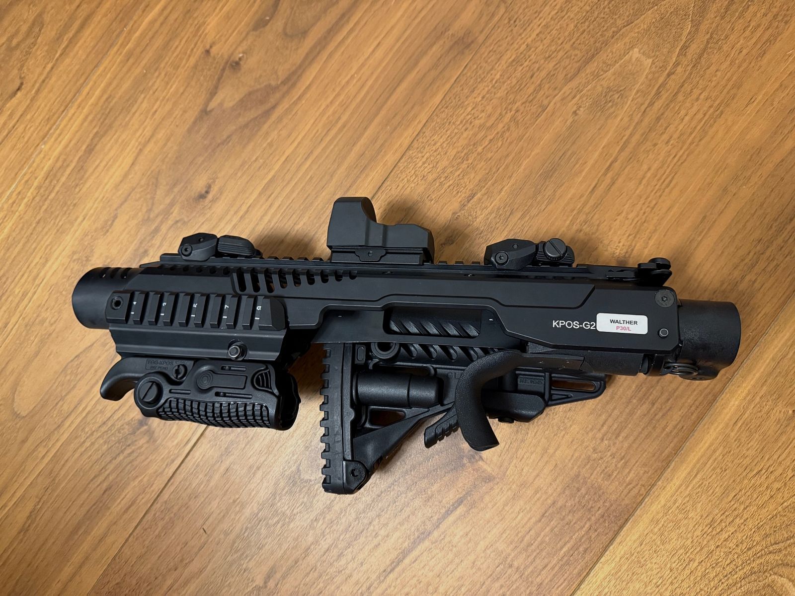 FAB Defense Anschlagschaft KPOS G2 für u.A. P30(L) incl Hawke Red Dot