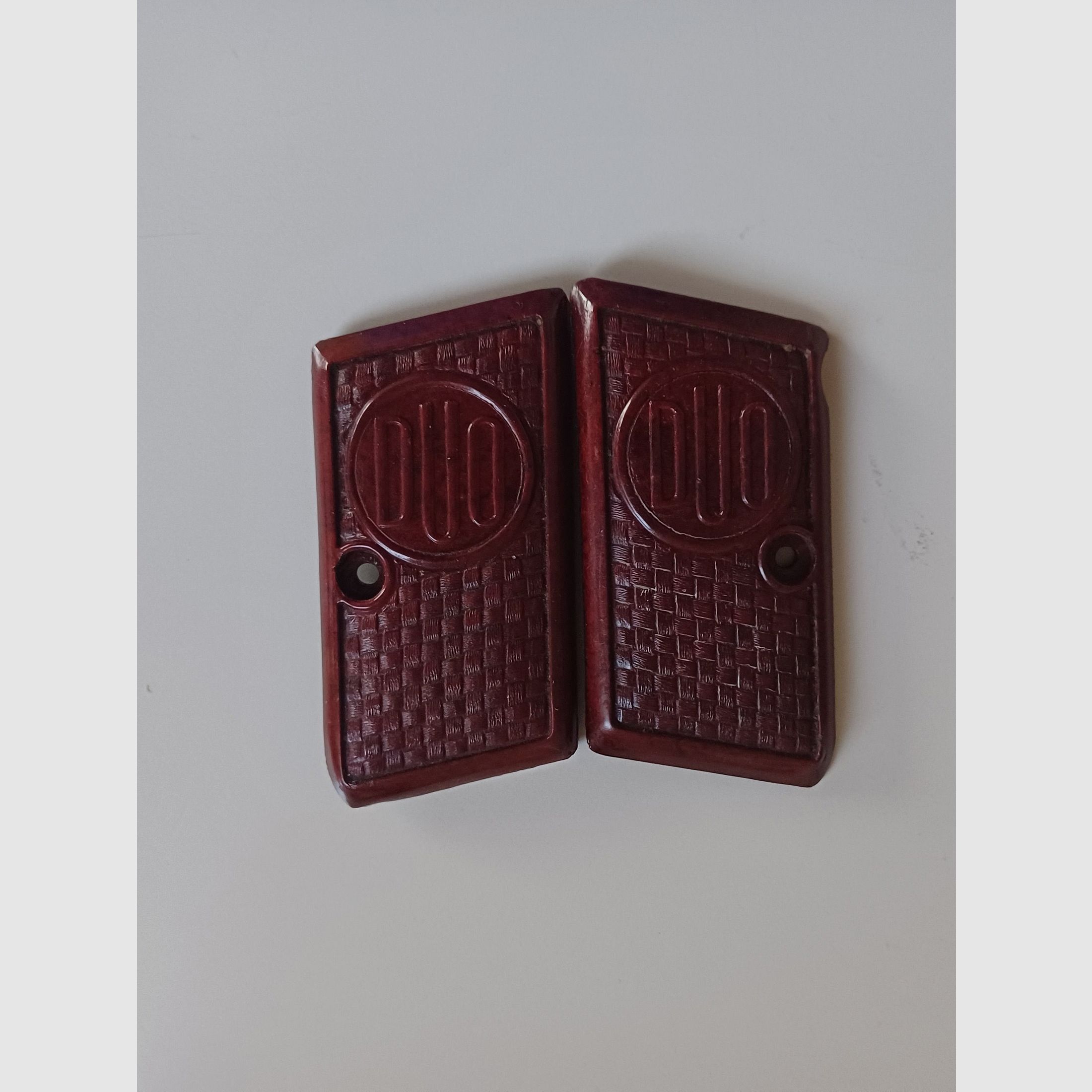 Pistol CZ Duo 6.35mm Browning grips