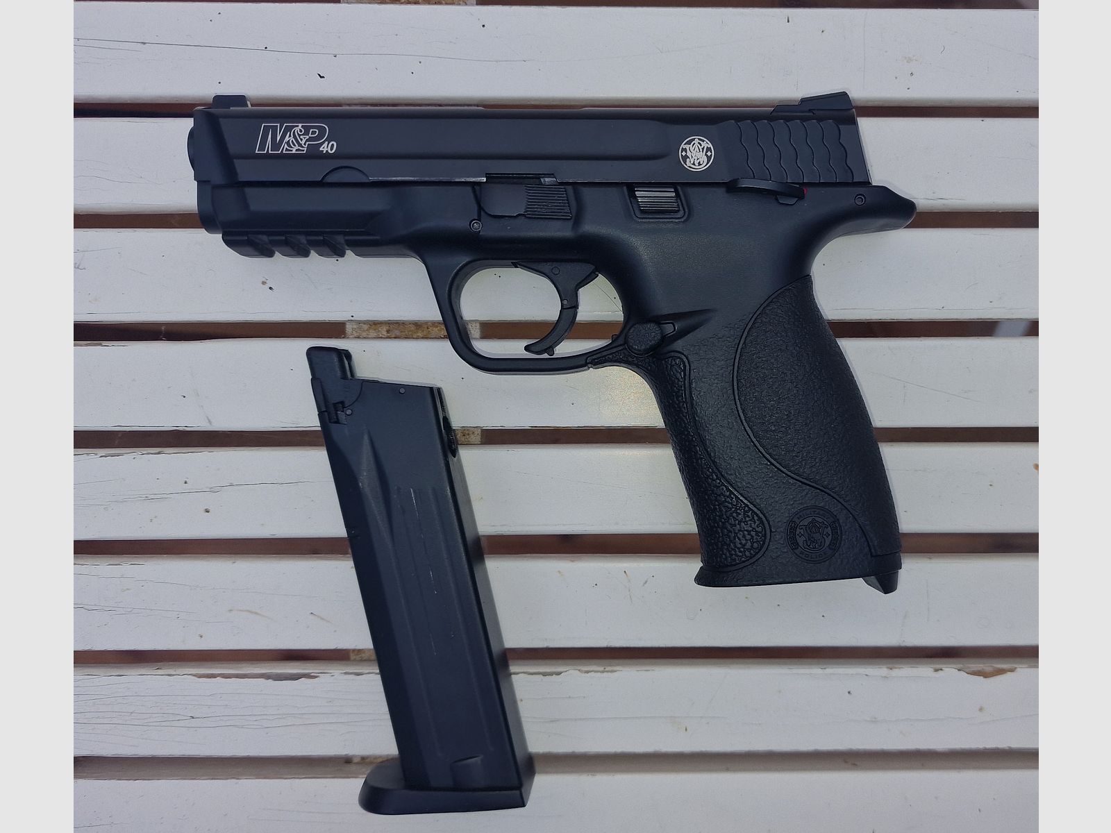 Smith & Wesson M&P40 4.5mm bb