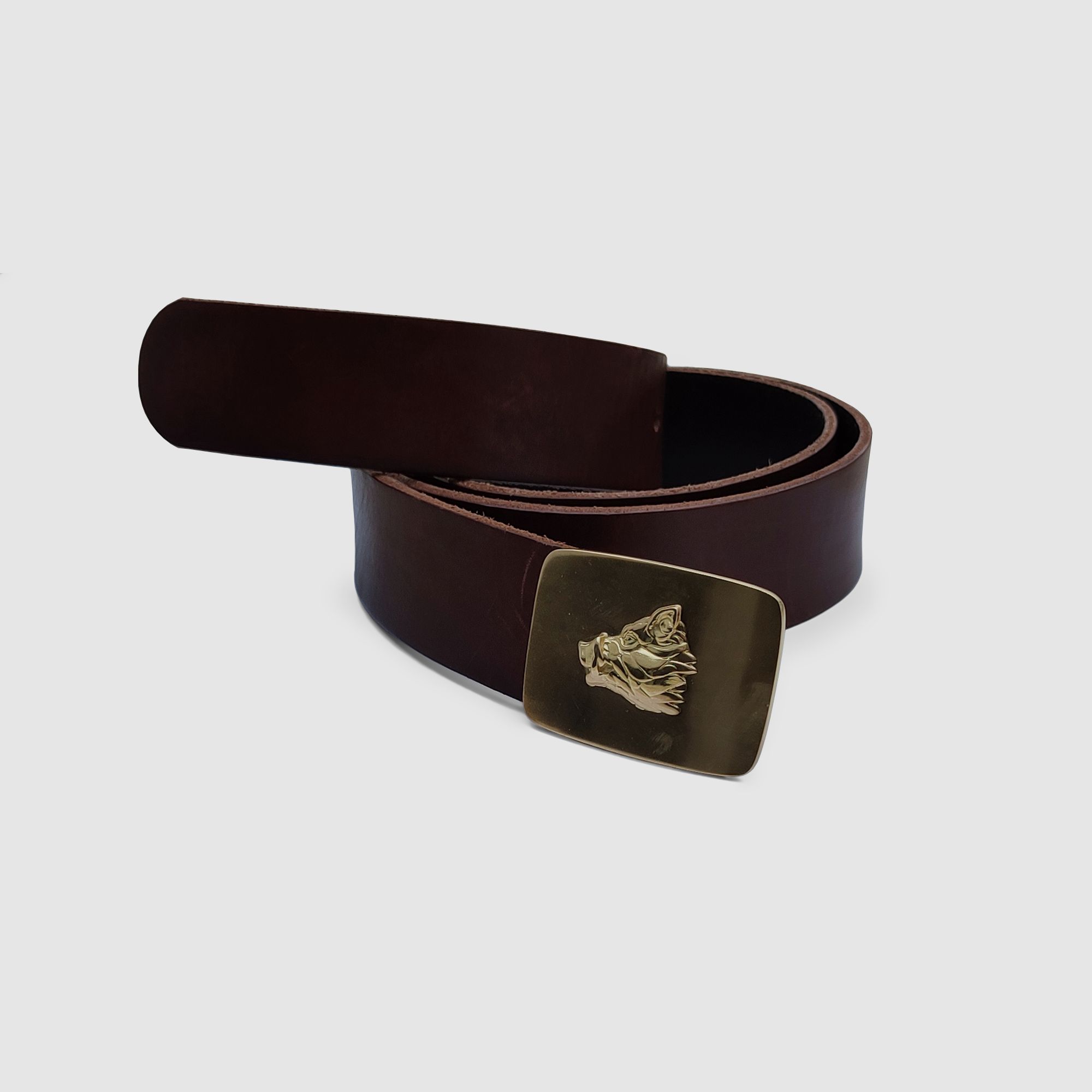 Handgefertigte Gürtelschnalle aus Messing mit Jagdmotiv Keilerkopf