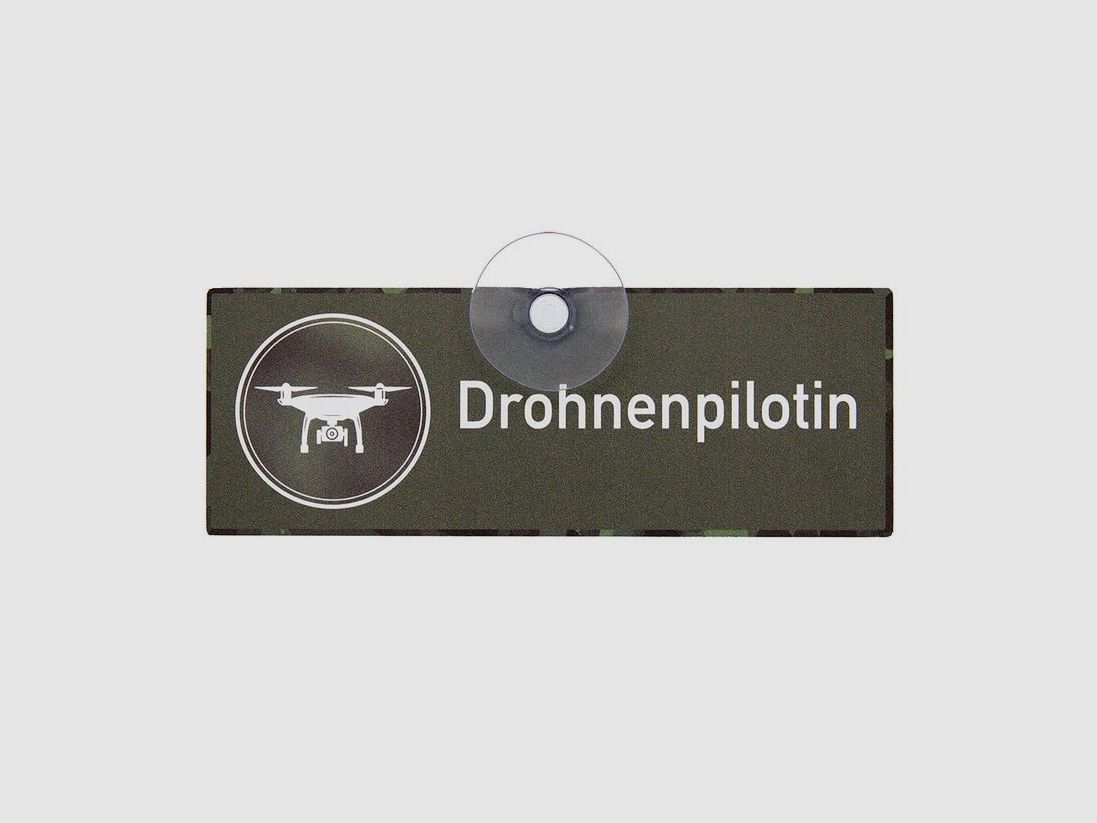 Wilde Hilde Autoschild mit Saugnapf - "Drohnenpilot" | "Drohnenpilotin"