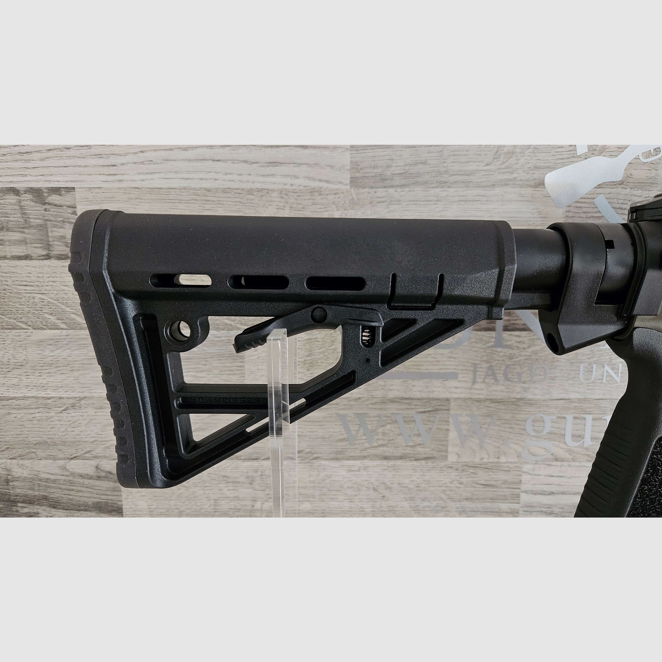 Schmeisser AR-15 M4FL OD Green 14,5" Kal. .223Rem. + Falke LE OD Green - versandkostenfrei - Neuware vom Fachhandel