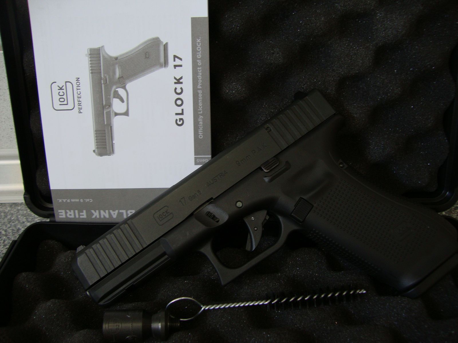 SSW GLOCK 17 GEN 5 BLACK KAL. 9MM PAK