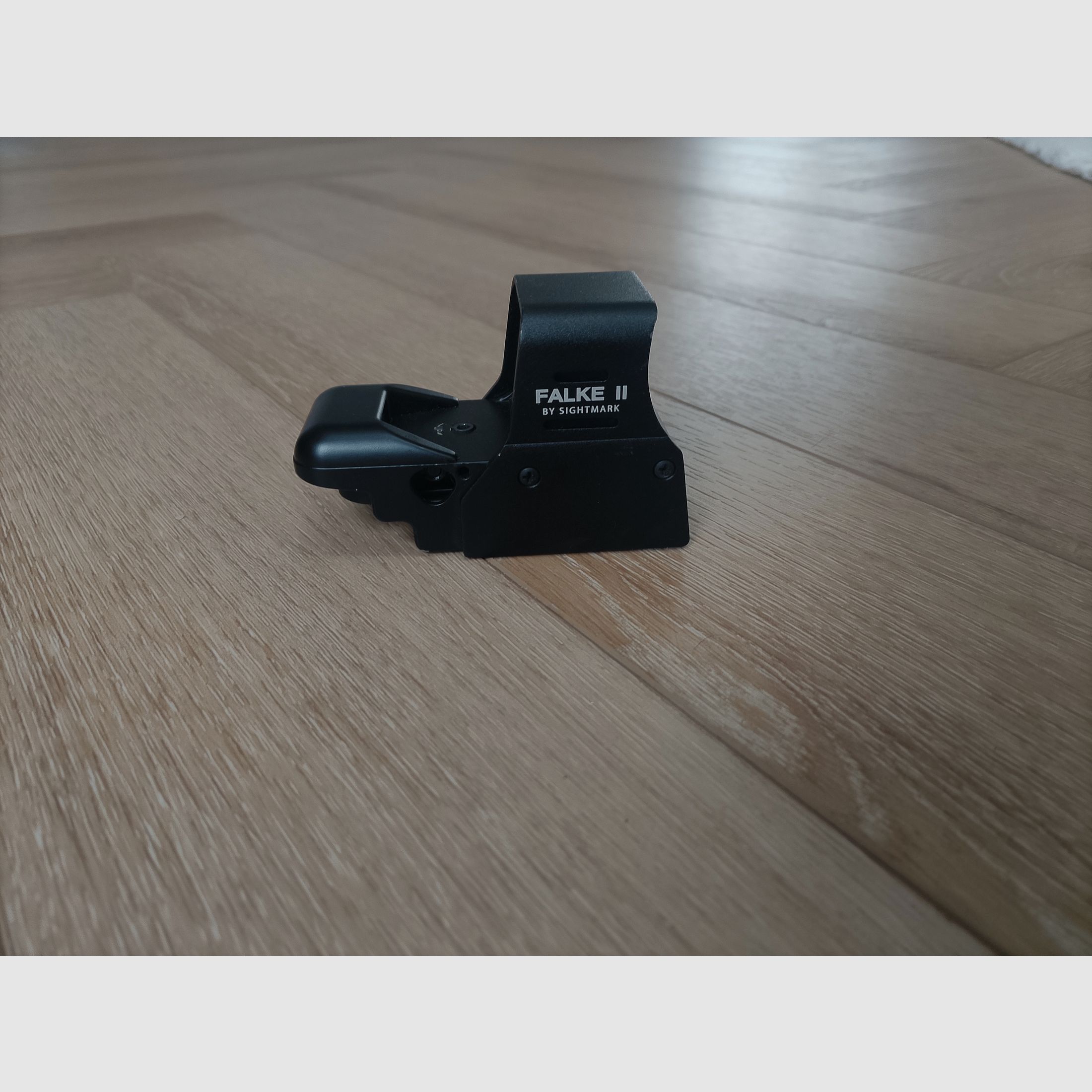Falke II by Sightmark reflex sight / red dot sight with quick-release mount