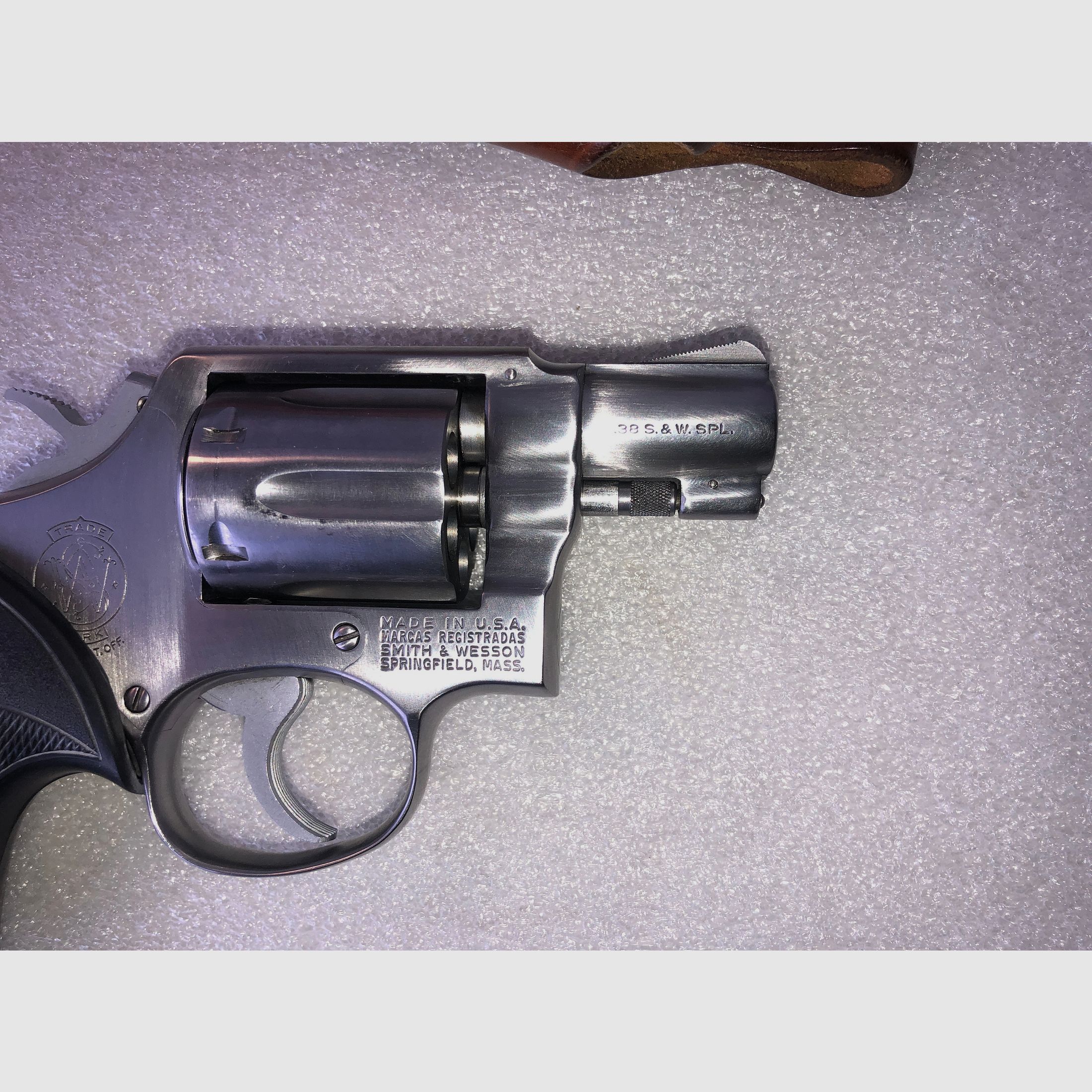 Smith and Wessen Revolver, .38 Spezial als Fangschusswaffe
