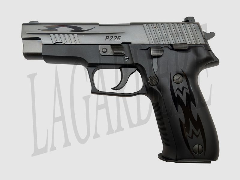 SIG-SAUER P226 TRIBAL BSS(PISTOLET)