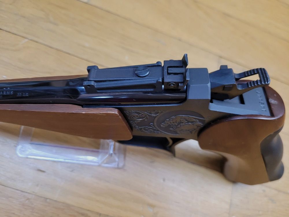 Pistolet Contender en 22LR – Canon 10 pouces interchangeable ! – Customisable – Une légende du tir sportif par son originalité et sa qualité – Etat TBE!, image 10 sur 16