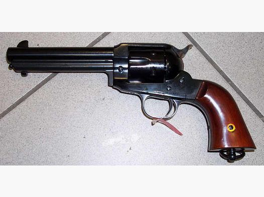 Hege - Uberti - Italie