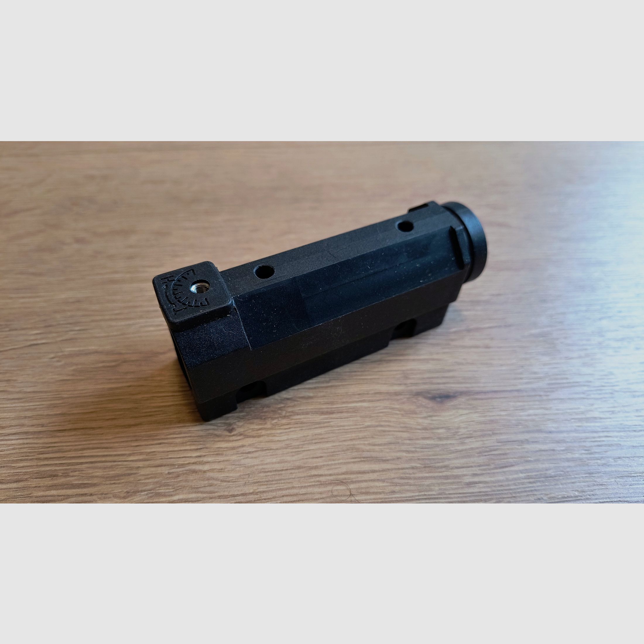 Original Heckler und Koch Gehäuse zur Aufnahme der Hensoldt Zieloptik für das HK G36, SL8, SL-8