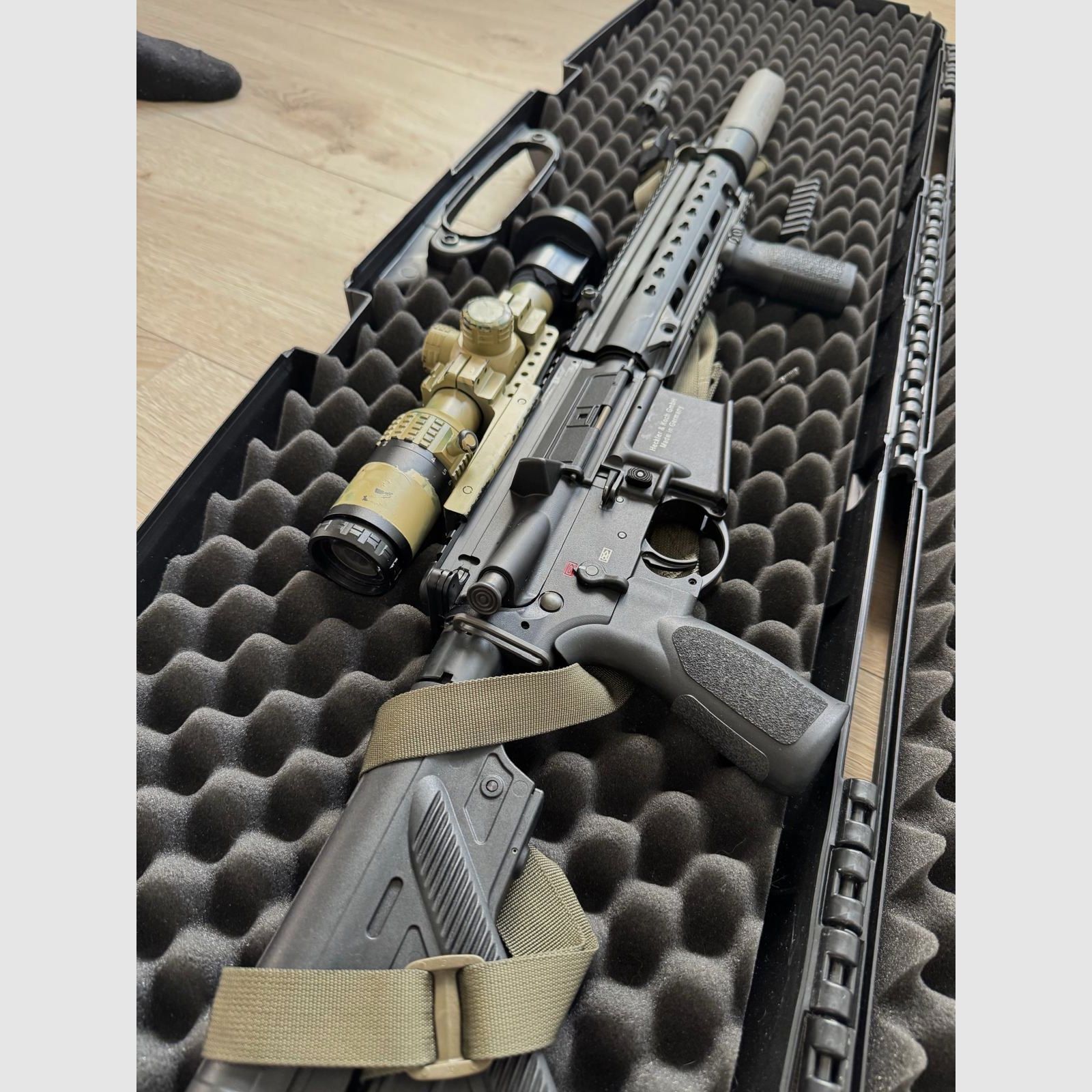 HK MR 223 - 11 inches including B& T Rotex silencer & FALKE LPVO 1-8 x 24 / Precision Hunting adapter - Night vision attachment device