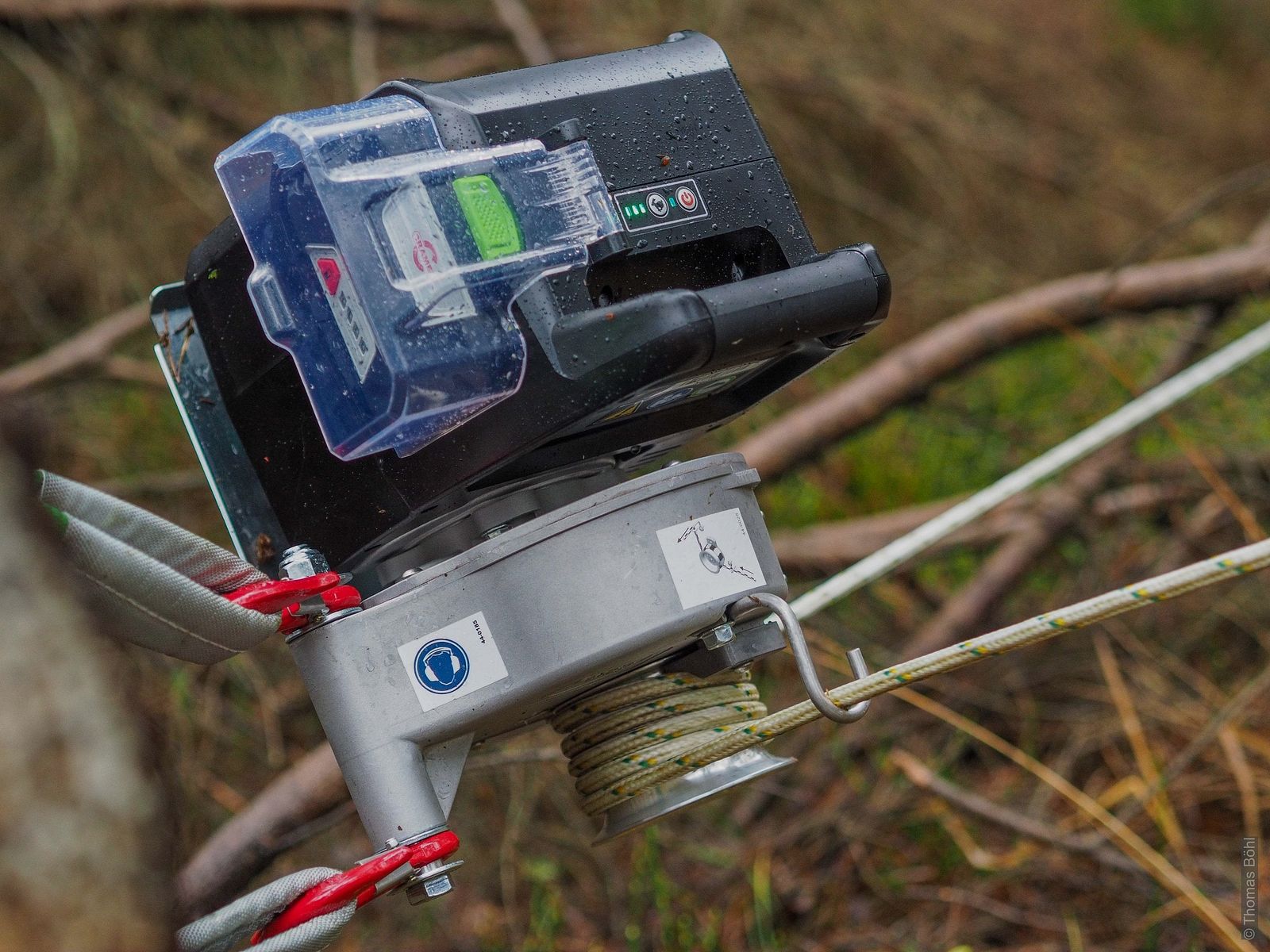 Portable Winch PCW3000-Li Battery Spill Winch, image 2 of 15