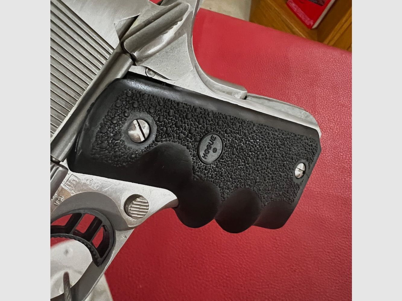 Colt MK IV Series 80, immagine 3 di 5
