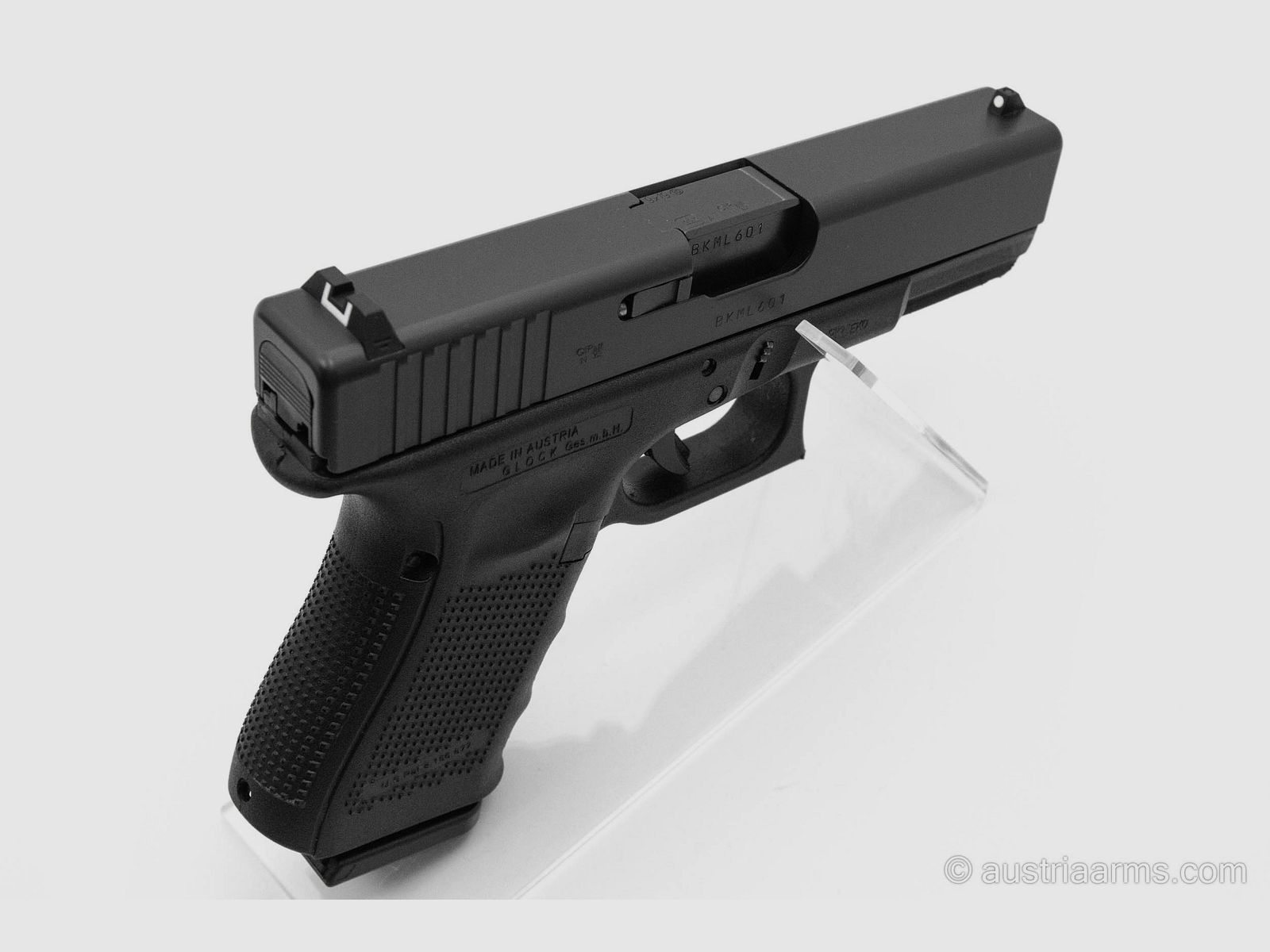 Glock 19 Gen4, neuwertige Gebrauchtwaffe, 9 x 19 mm, Bild 3 von 4