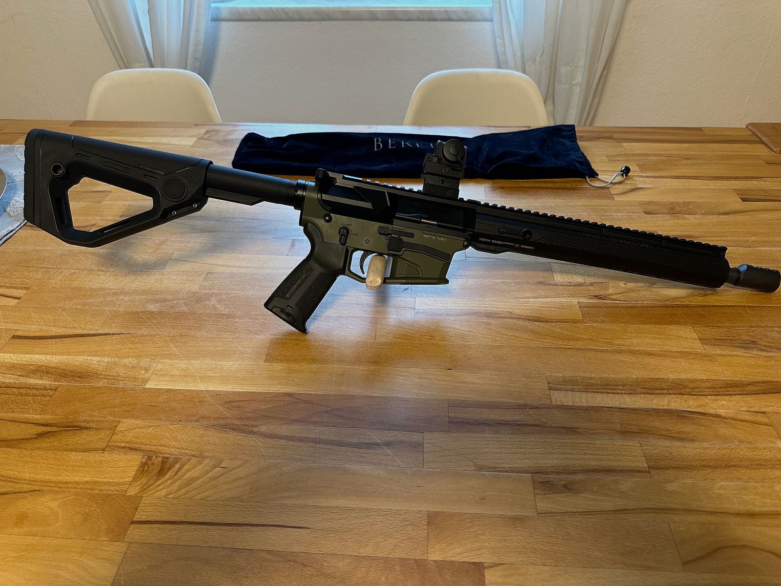 Hera Arms The 9er, like new