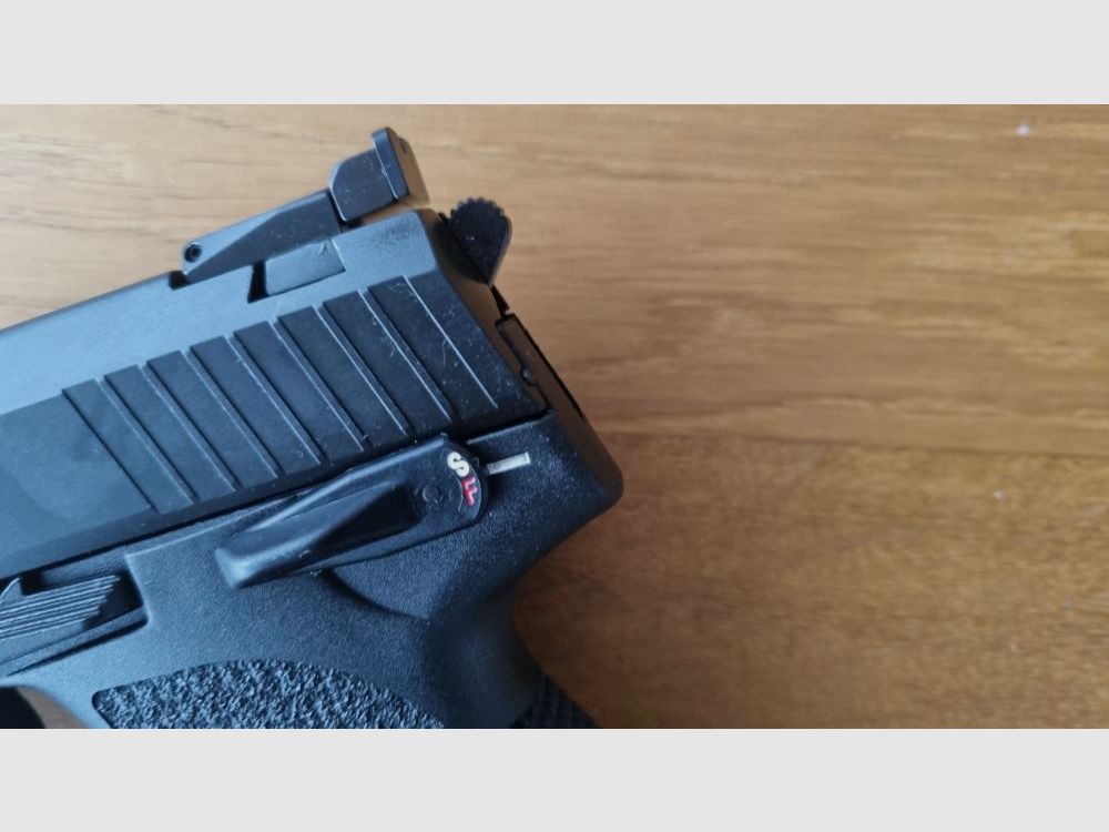 Heckler & Koch USP Expert