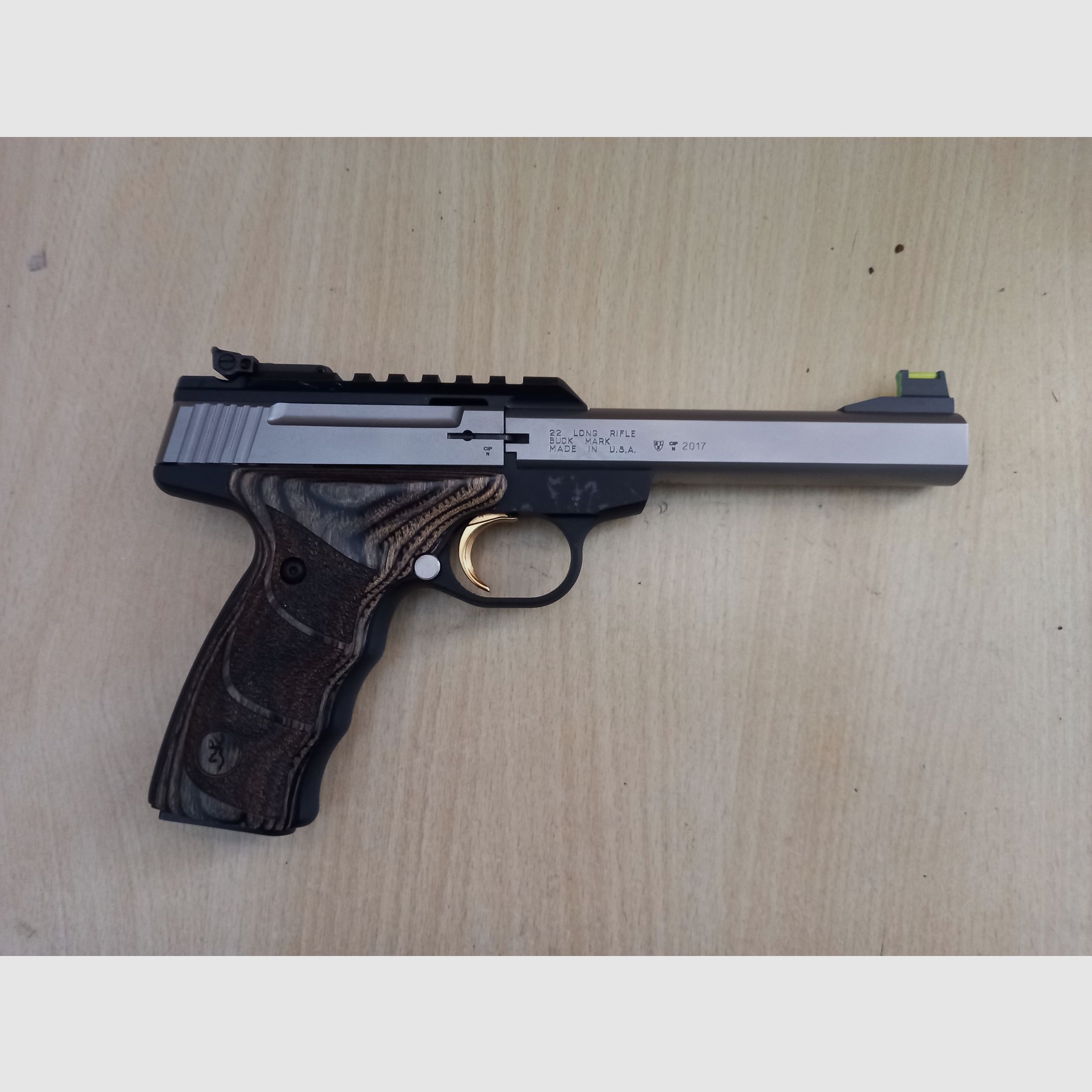 Browning Buck Mark 22LR