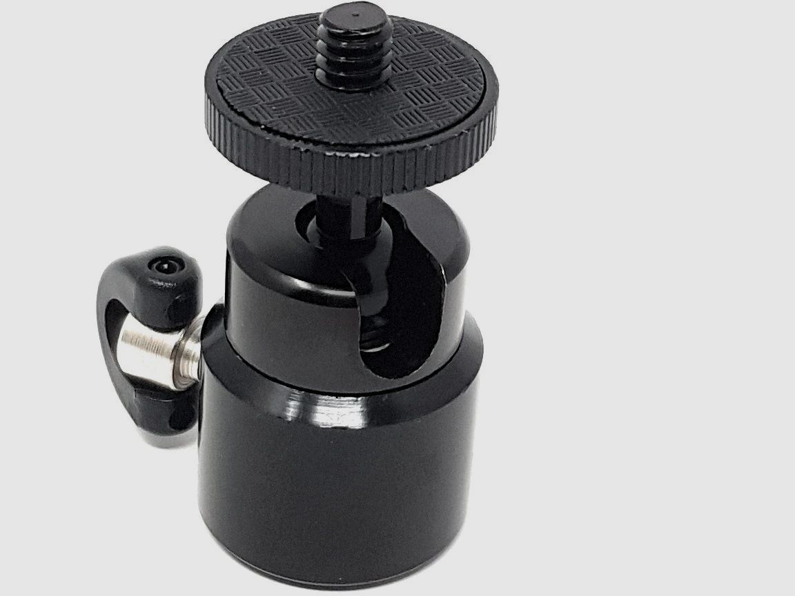 Śruba do drzewa z głowicą kulową